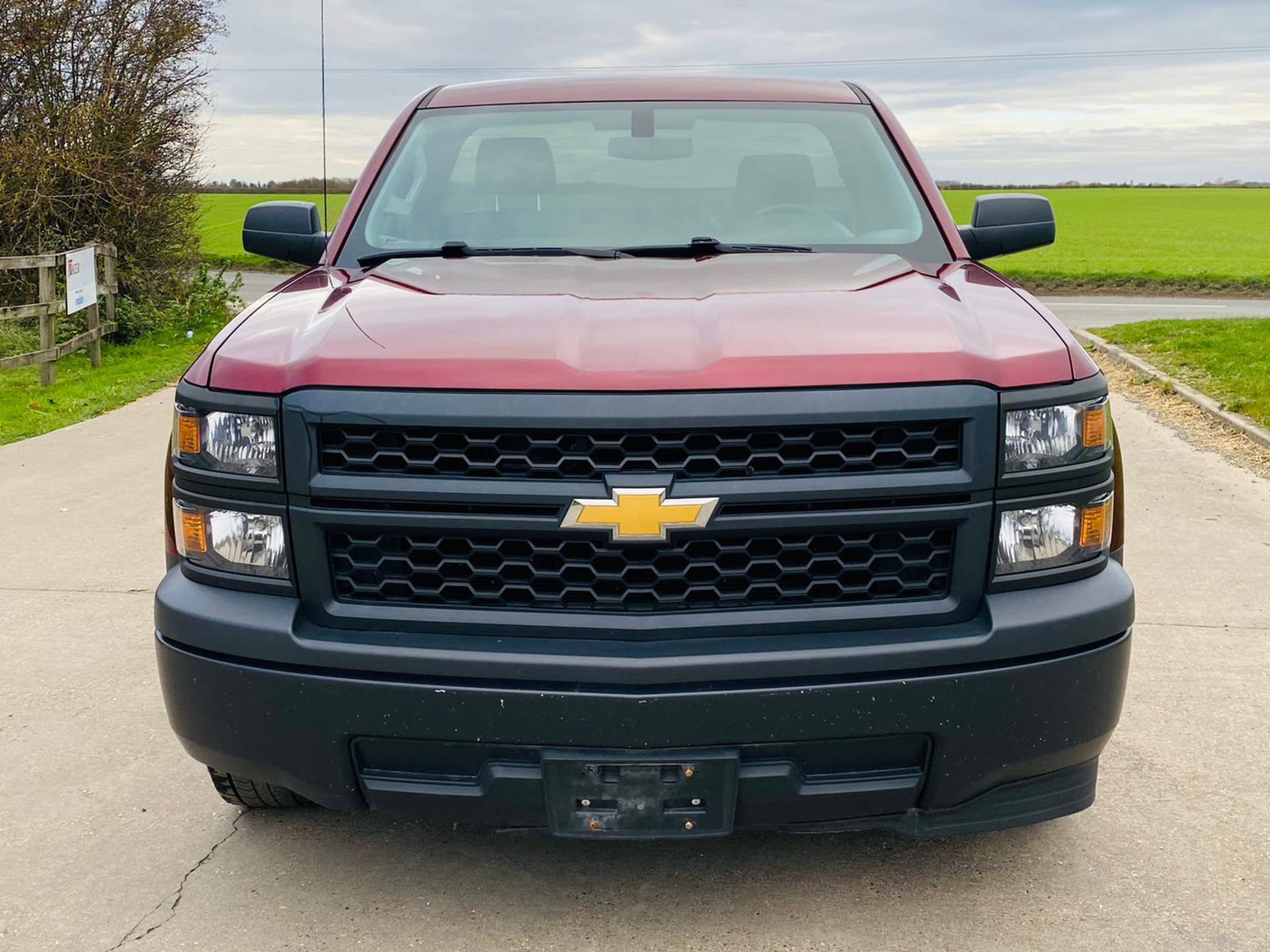 Chevrolet Silverado 1500 4.3L V6 2014 Year - Regular Cab - Air Con - Image 13 of 30