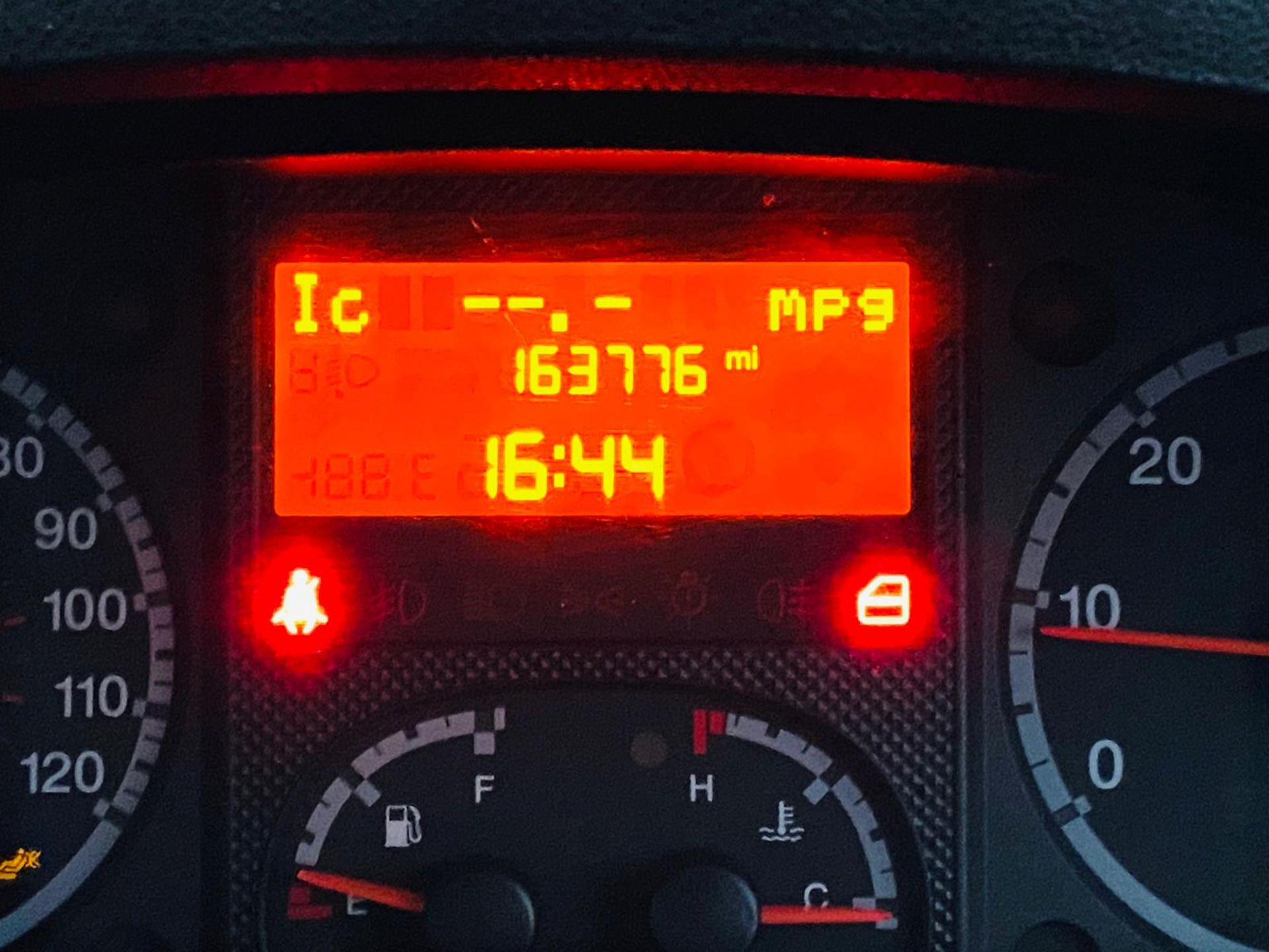 Citreon Relay 35 L3 H2 2.2 HDI - 2013 13 Reg - Long Wheel Base - High Roof - Image 29 of 29