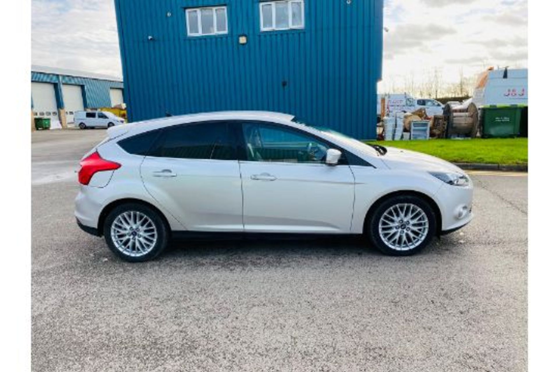 (RESERVE MET) Ford Focus 1.0 EcoBoost 1.0 ZETEC 2014 14 Reg - Air Con - Very Economical - Image 9 of 35