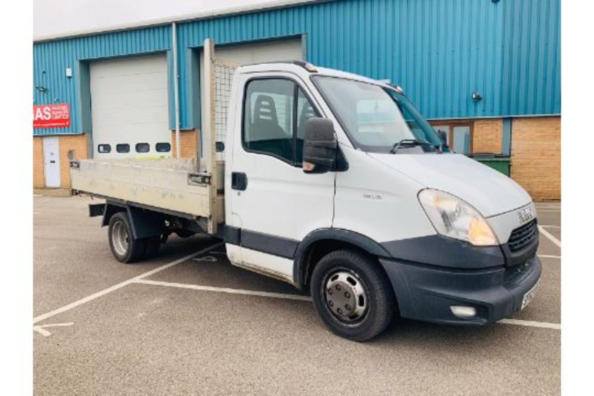 (RESERVE MET) Iveco Daily 2.3 TD 35C13 Tipper - 2013 Model - - Image 4 of 20