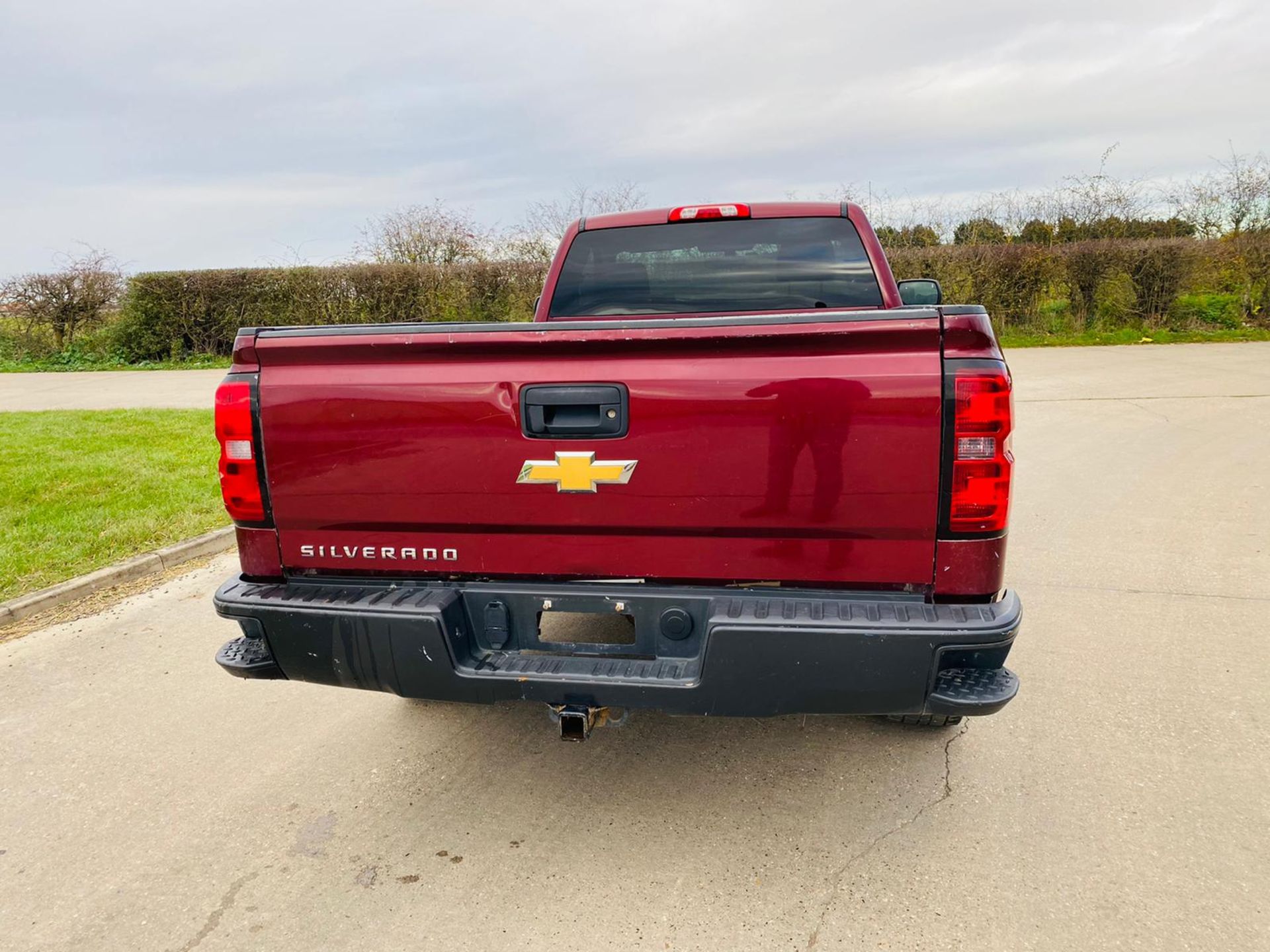 Chevrolet Silverado 1500 4.3L V6 2014 Year - Regular Cab - Air Con - Image 6 of 30