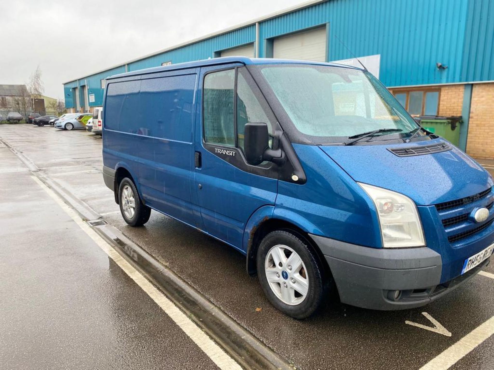 Ford transit 2.2 TDCI 110 Bhp - 2007 Model - Metallic Blue - Low Roof - Image 3 of 30