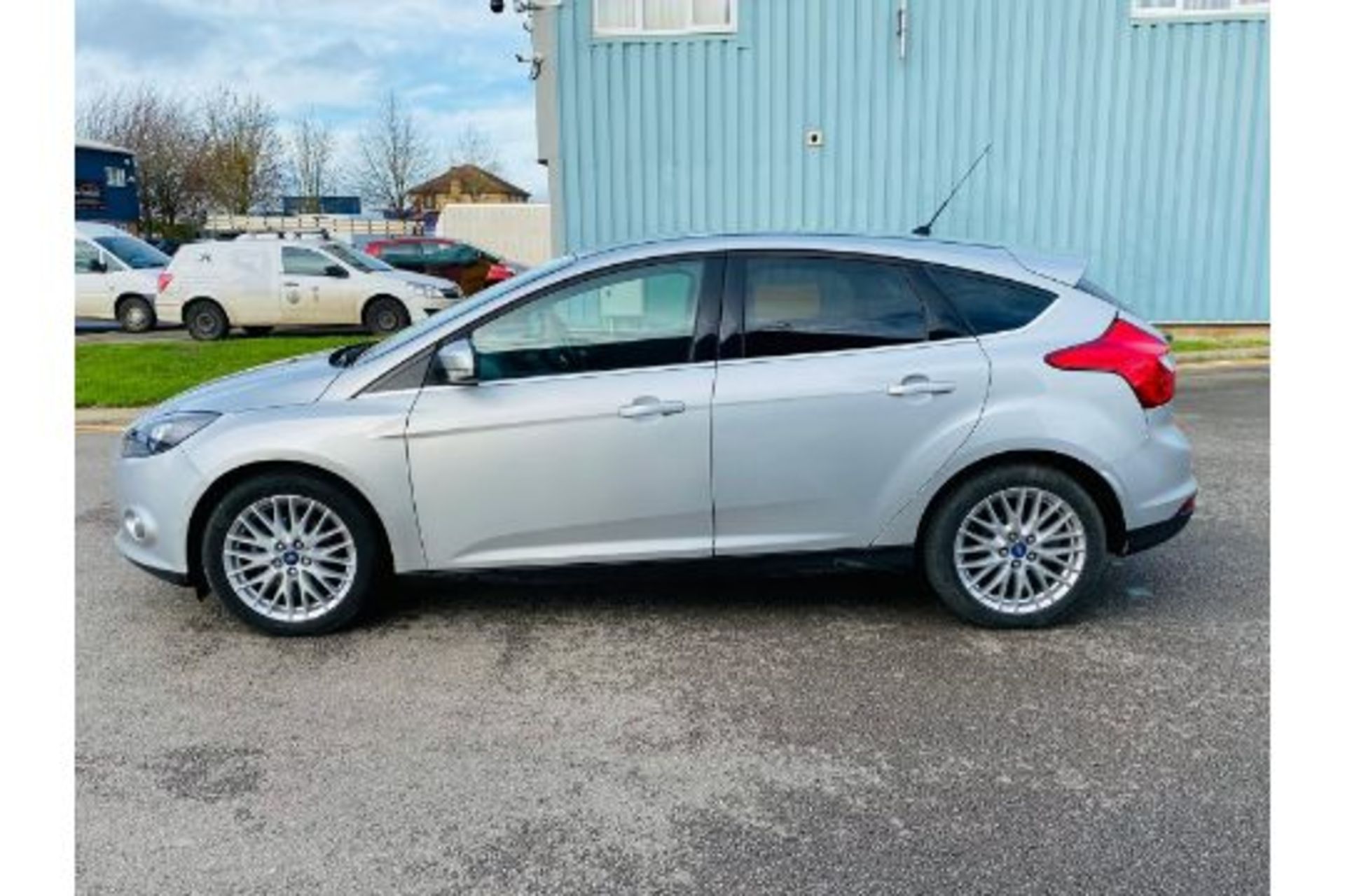 (RESERVE MET) Ford Focus 1.0 EcoBoost 1.0 ZETEC 2014 14 Reg - Air Con - Very Economical - Image 13 of 35