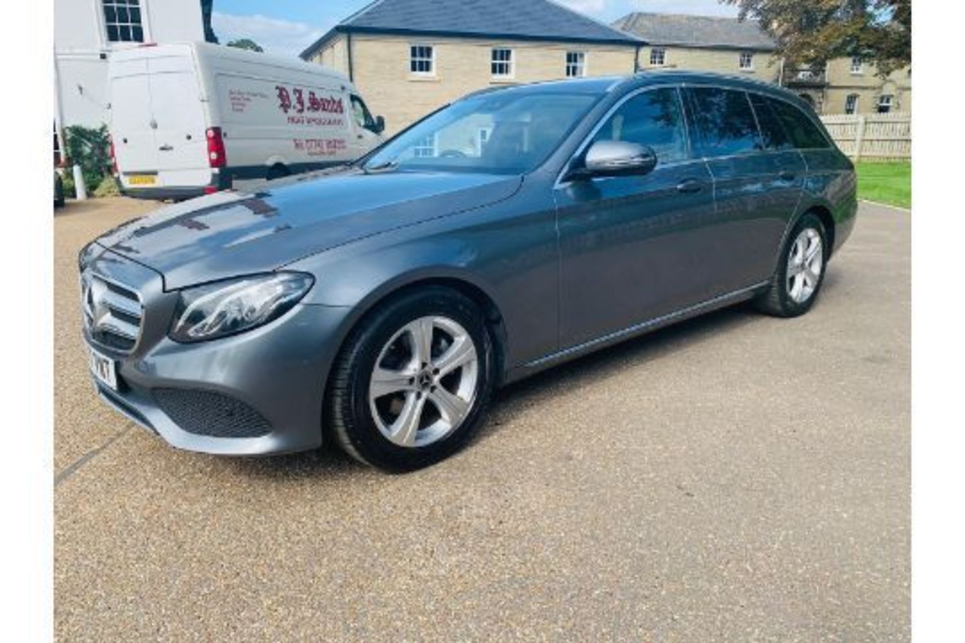 (RESERVE MET) Mercedes E220d Special Equipment Estate 9G Tronic Auto - 2017 17 Reg - 1 Owner - Image 2 of 30