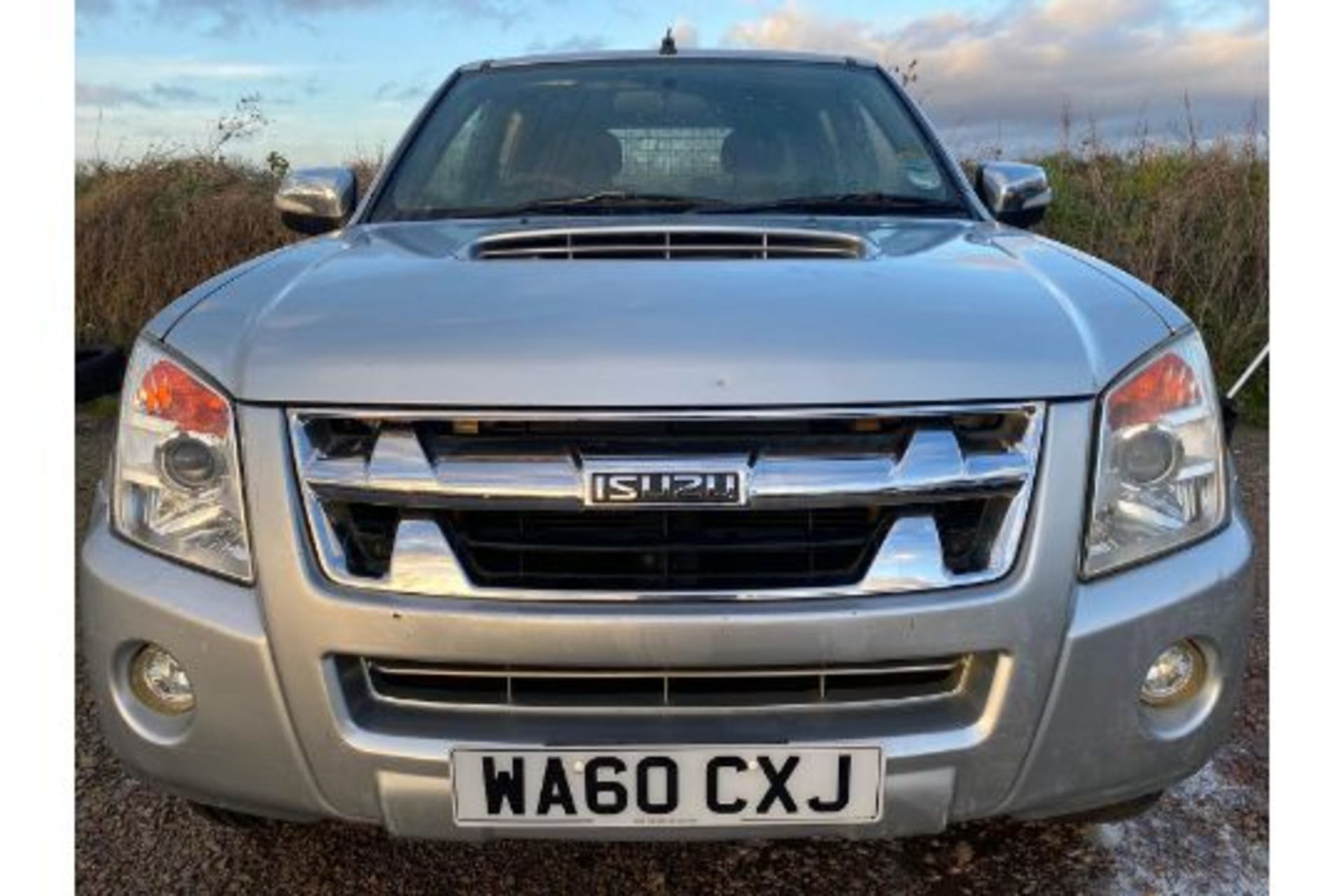 (RESERVE MET) Isuzu Rodeo Denver 2.5 TD Double Cab Pick Up 2011 Model - SAVE 20% NO VAT - Image 4 of 7