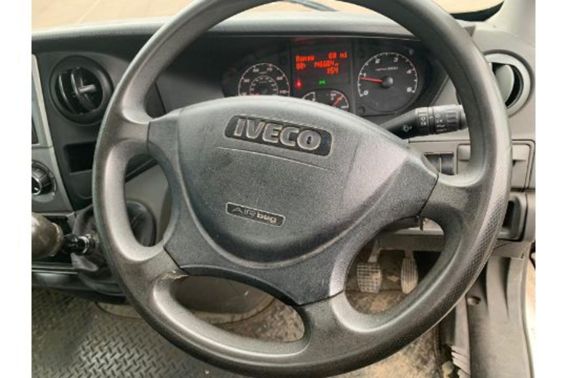 (RESERVE MET) Iveco Daily 2.3 TD 35C13 Tipper - 2013 Model - - Image 17 of 20