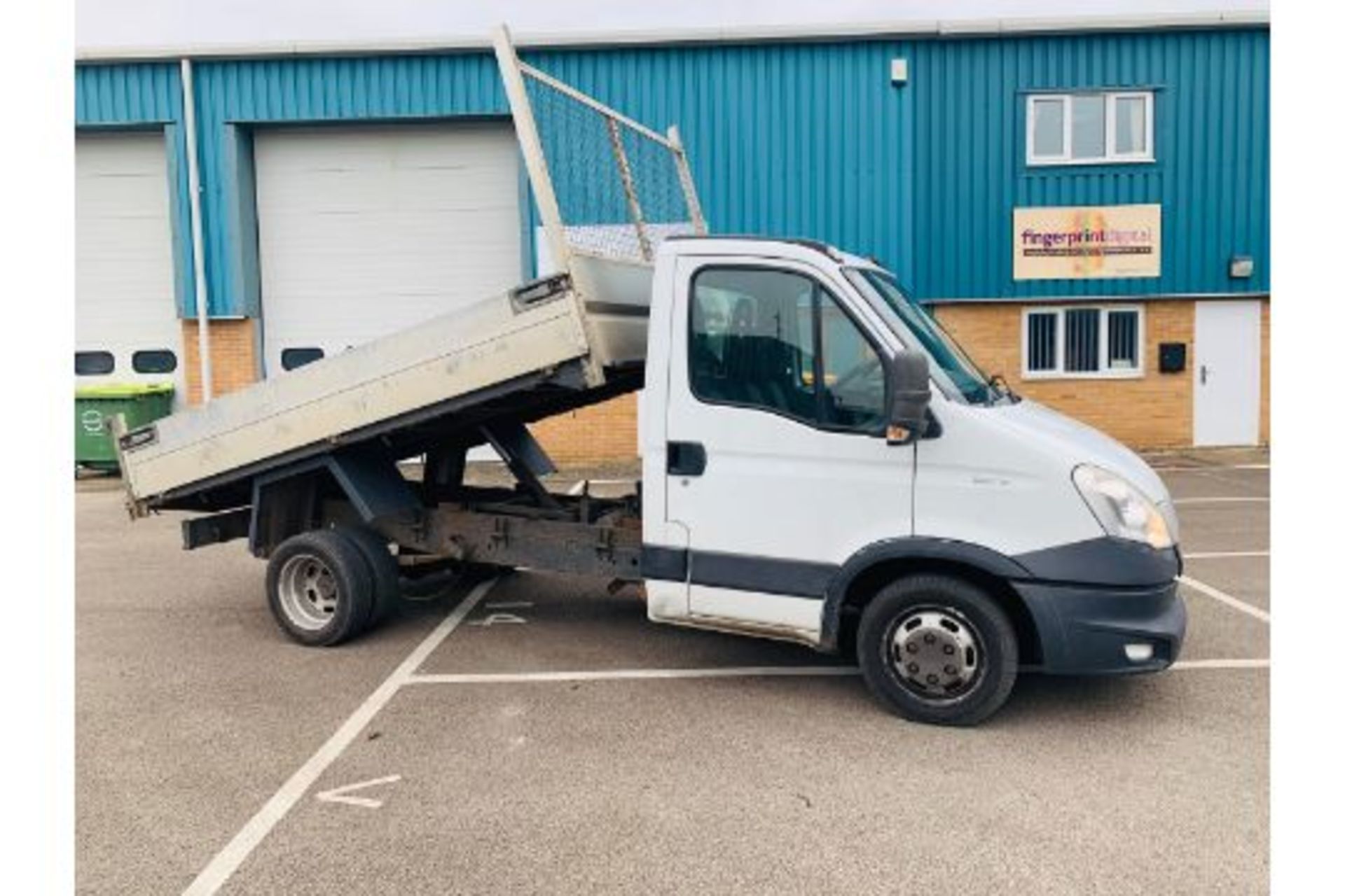 (RESERVE MET) Iveco Daily 2.3 TD 35C13 Tipper - 2013 Model - - Image 12 of 20