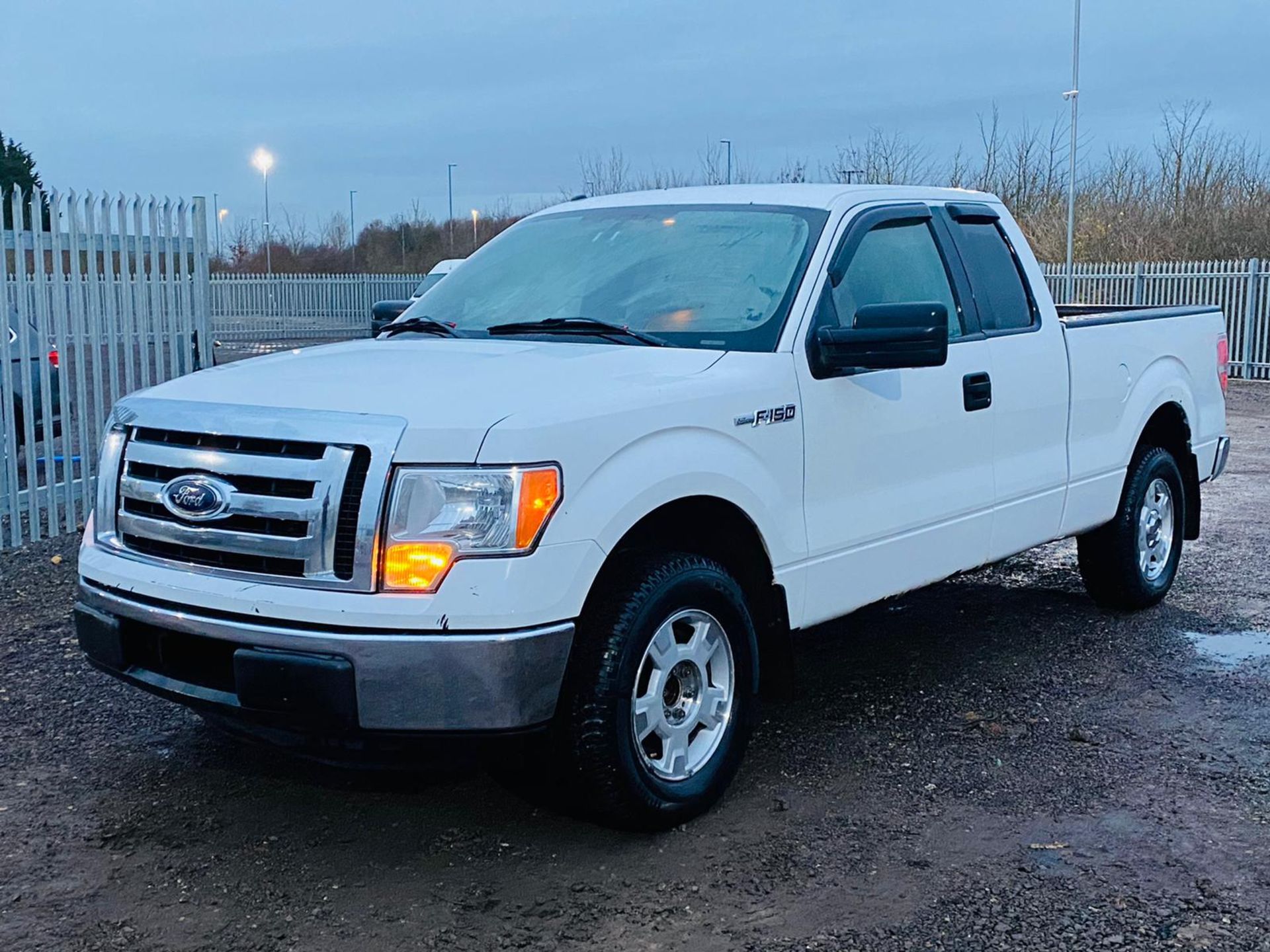 (Reserve Met)Ford F-150 XLT 3.7L V6 SuperCab - 2012 Year - 6 Seats - Air con - Fresh Import - - Image 11 of 34