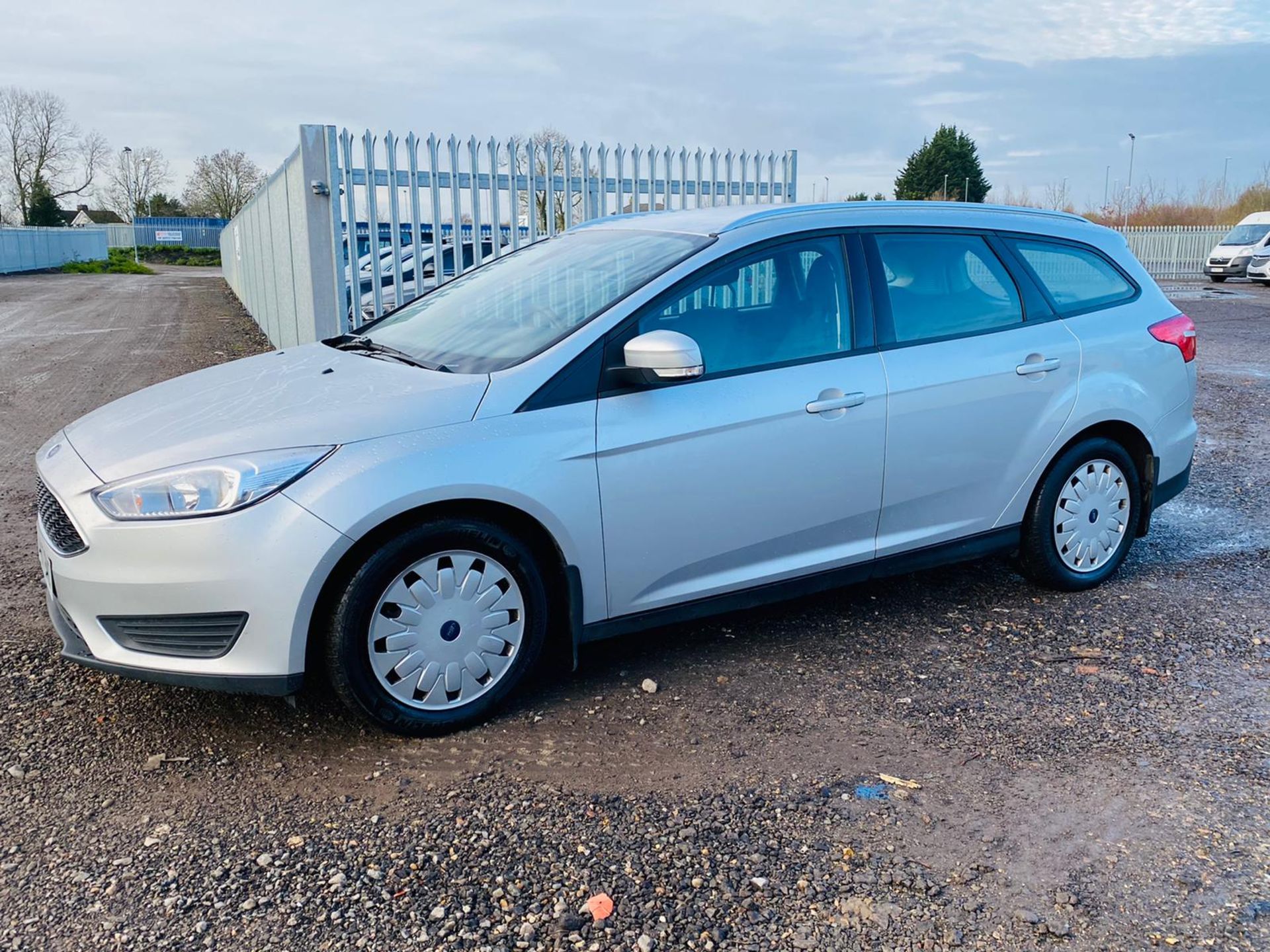 (RESERVE MET) Ford Focus Estate Style 1.5 TDCI 105Bhp Econetic - 2018 Model - Air Con - Image 8 of 29