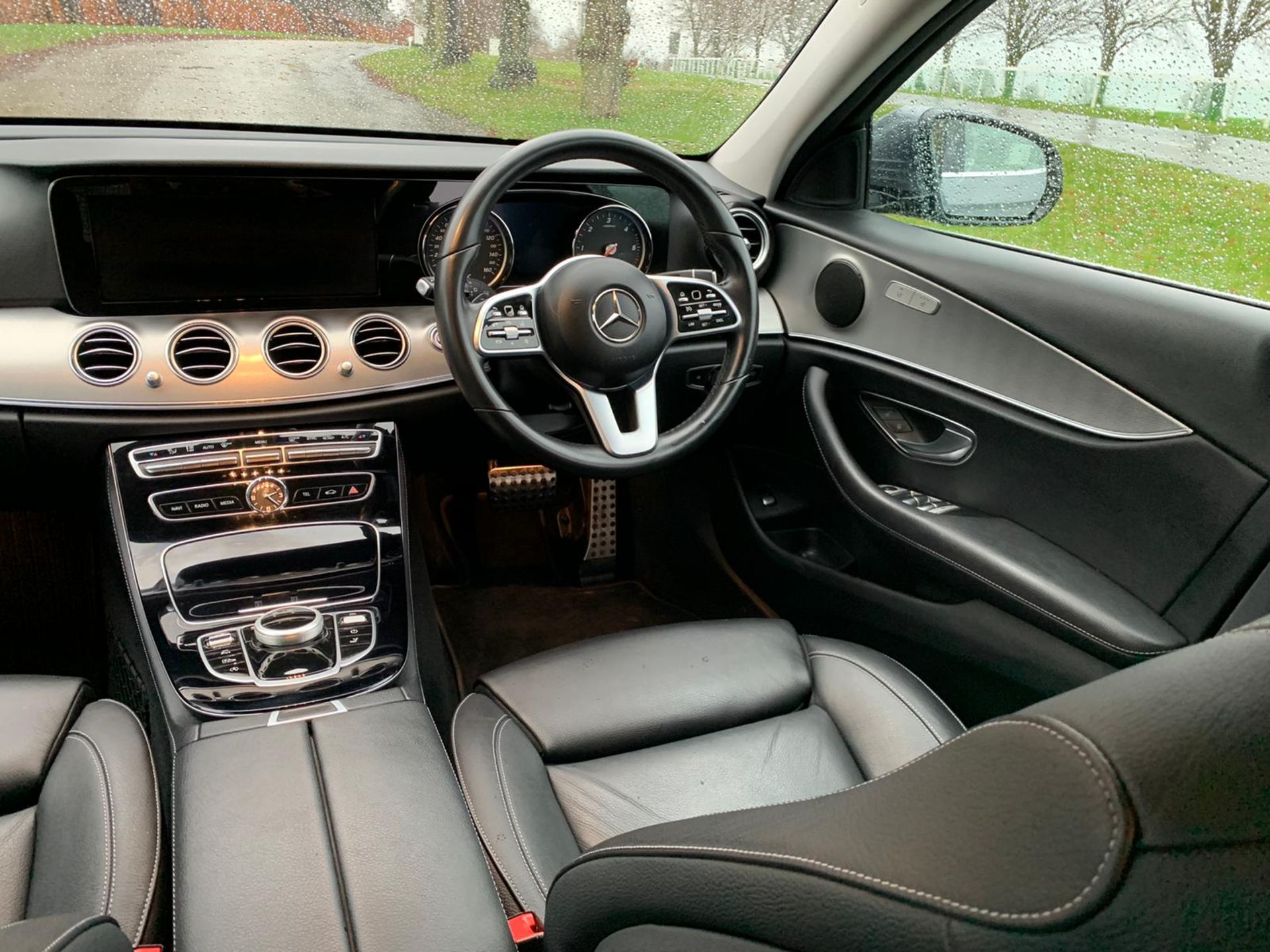 Mercedes E220d Special Equipment Estate 9G Tronic Auto - 2019 Model - COMMAND Nav - Image 23 of 34