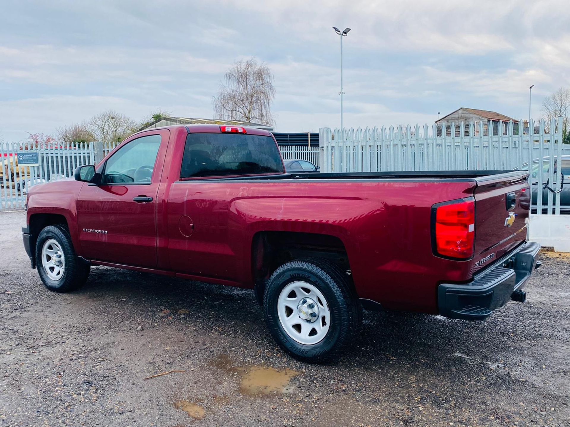 (RESERVE MET) Chevrolet Silverado 1500 4.3L V6 2014 Year - Regular Cab - Air Con - Image 5 of 34