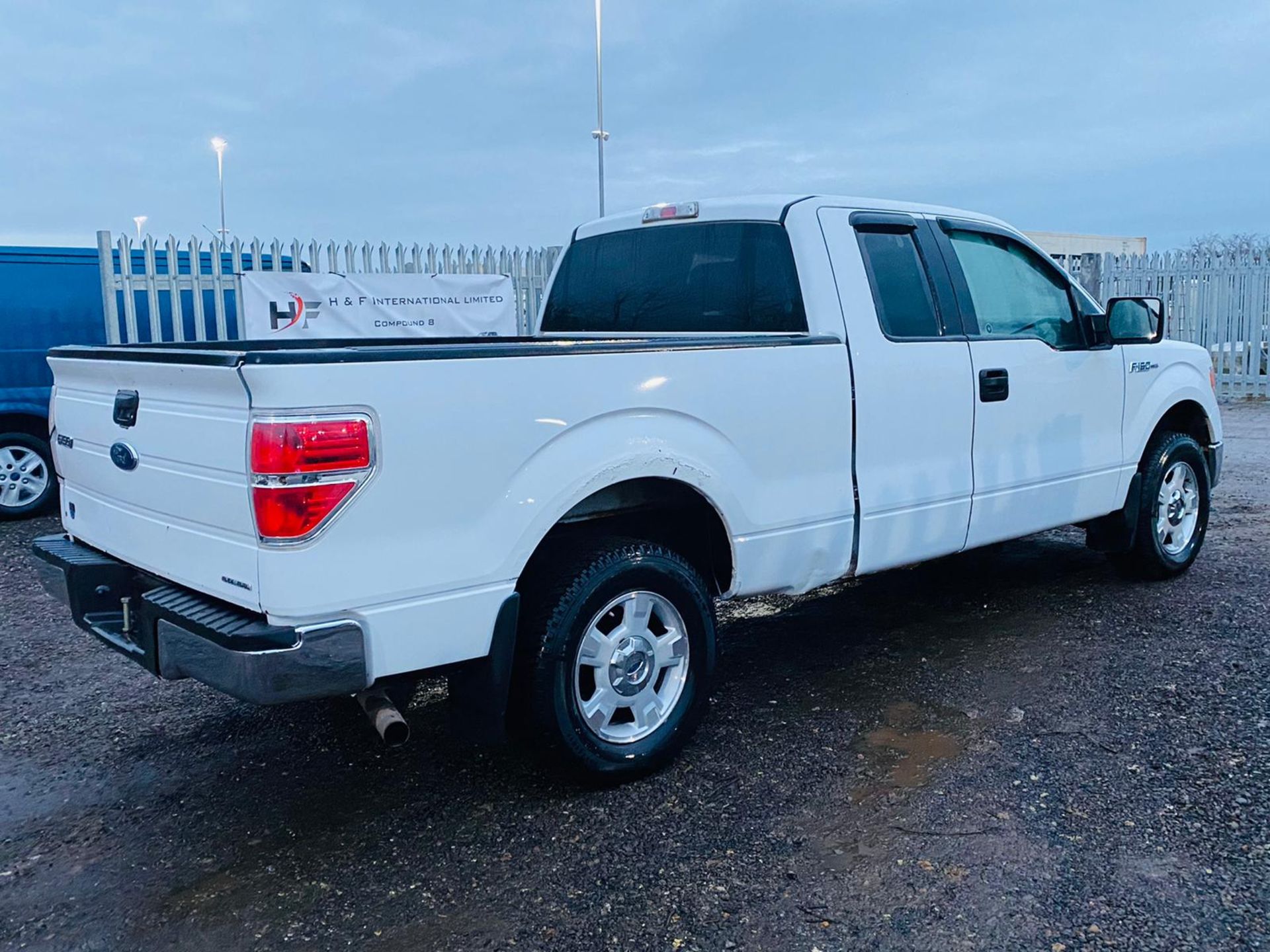 (Reserve Met)Ford F-150 XLT 3.7L V6 SuperCab - 2012 Year - 6 Seats - Air con - Fresh Import - - Image 5 of 34