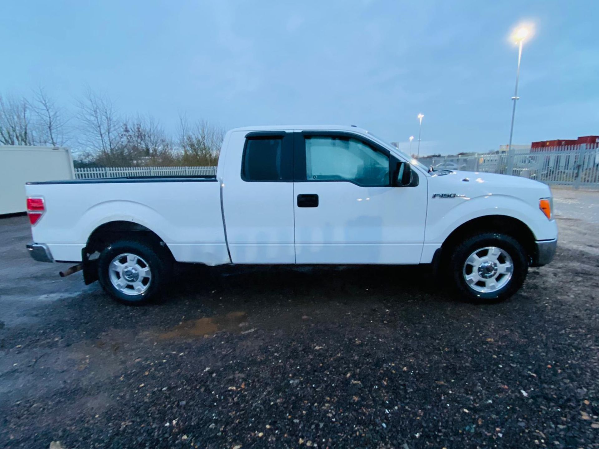 (Reserve Met)Ford F-150 XLT 3.7L V6 SuperCab - 2012 Year - 6 Seats - Air con - Fresh Import - - Image 6 of 34