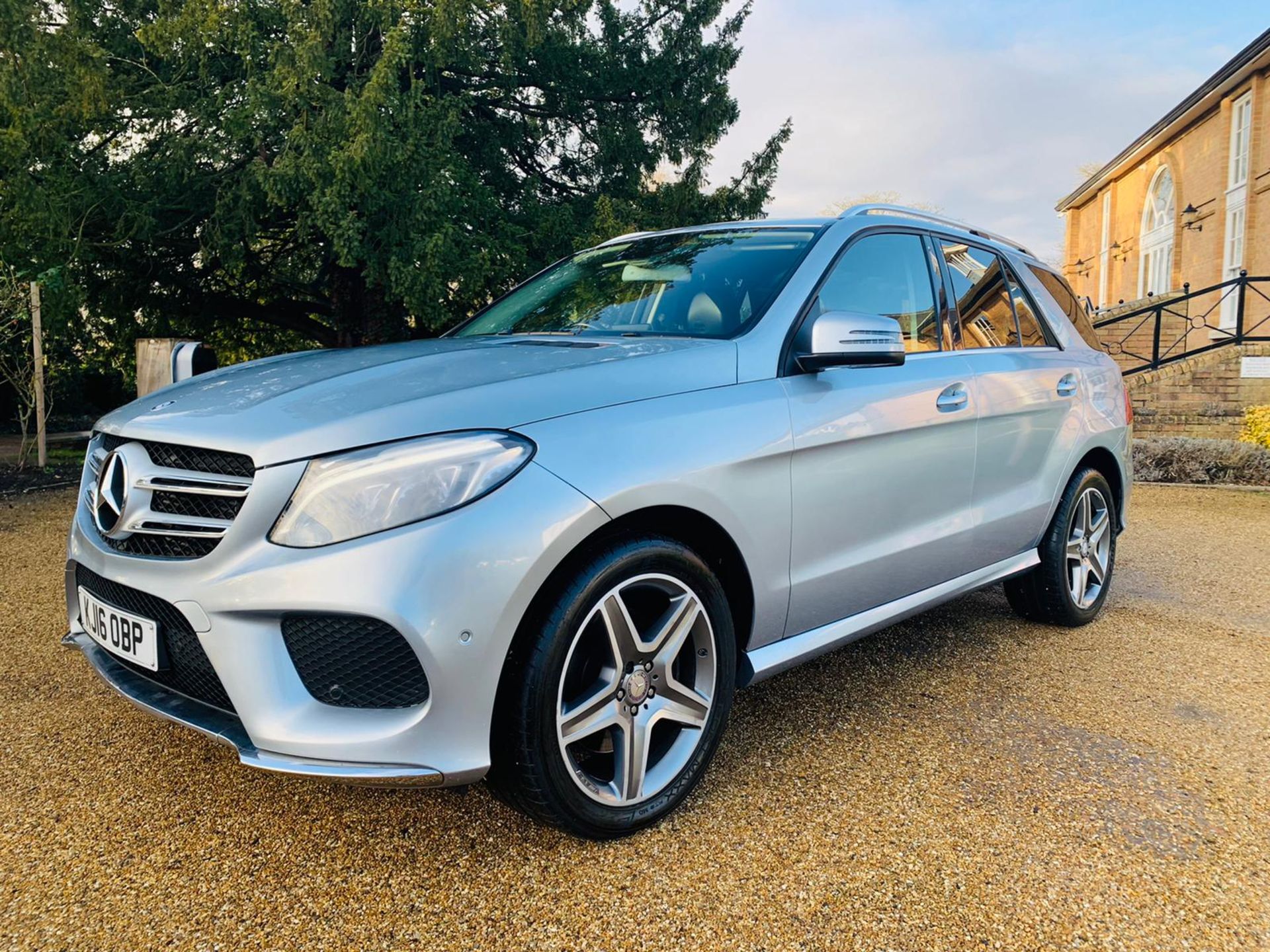 (RESERVE MET) Mercedes GLE 350d V6 4Matic AMG Line - 2016 16Reg - 255 BHP - 28k Only -Comand Sat Nav