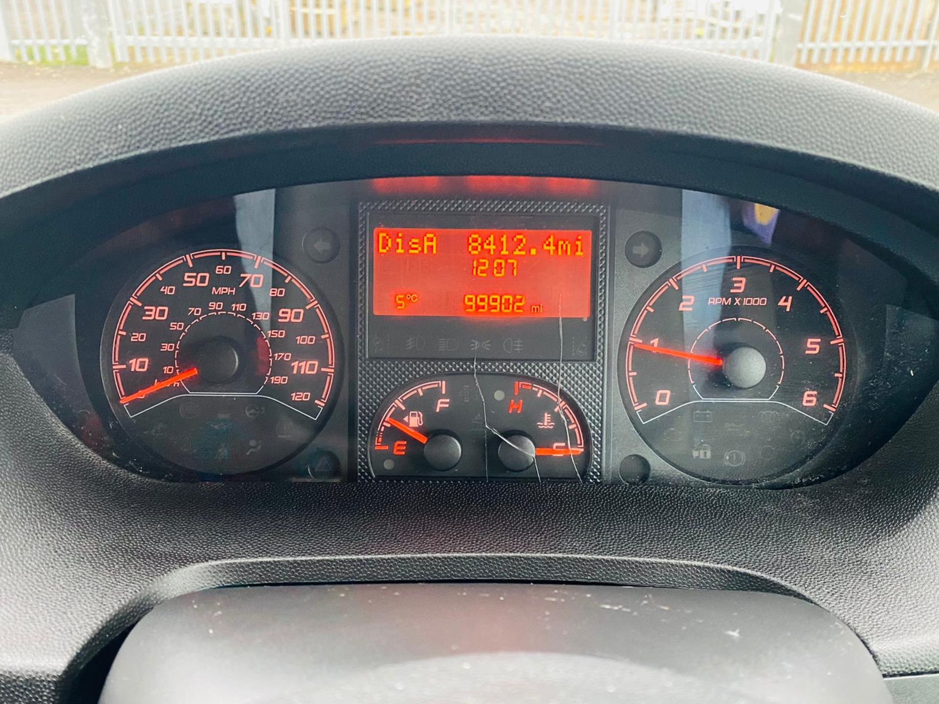 (RESERVE MET) Citreon Relay 2.0 BlueHDI Enterprise - 2018 18 Reg - ULEZ Compliant - Air Con -Sat Nav - Image 48 of 52