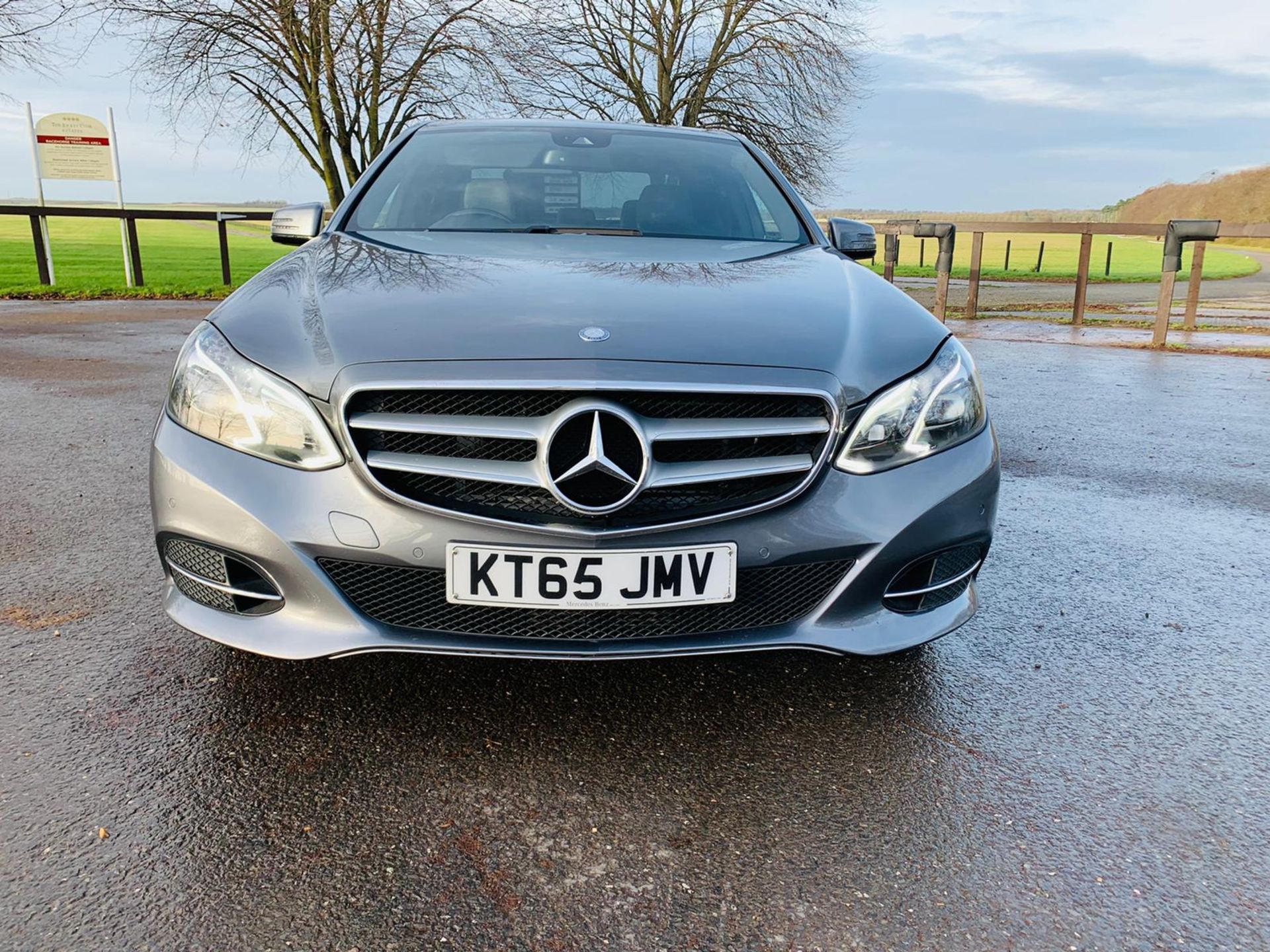 Mercedes E220 Special Equipment Auto - 2016 Reg - Black Leather - Sat Nav - Image 4 of 34