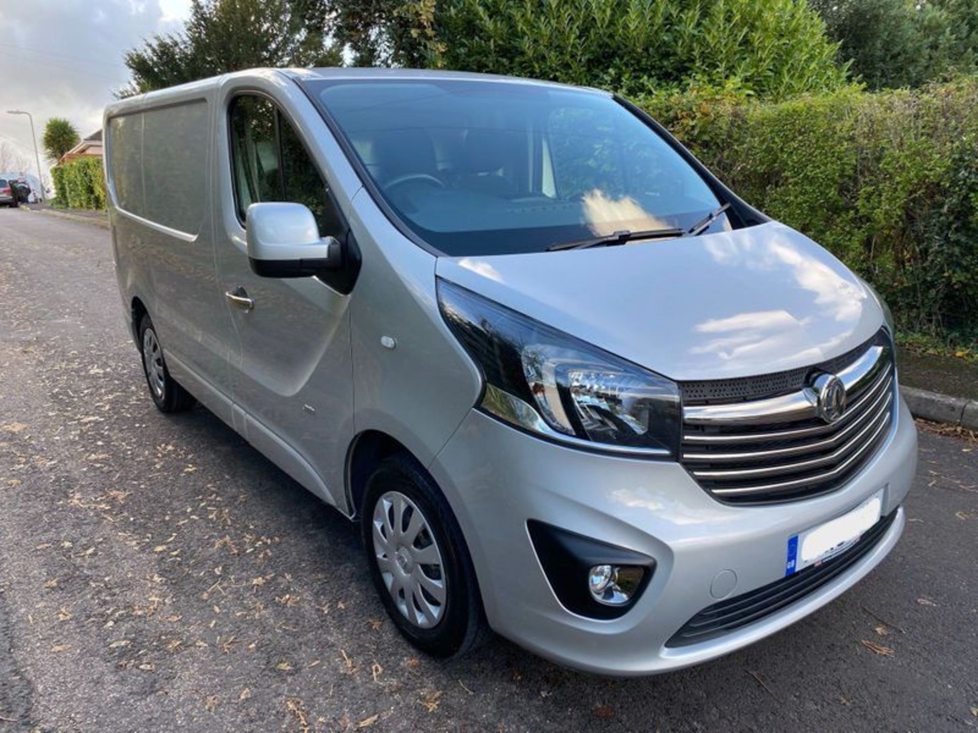 Vauxhall Vivaro 1.6 CDTI 2900 Sportive 2016 16 Reg - Air Con - Parking Sensors - Cruise Control - Image 6 of 8