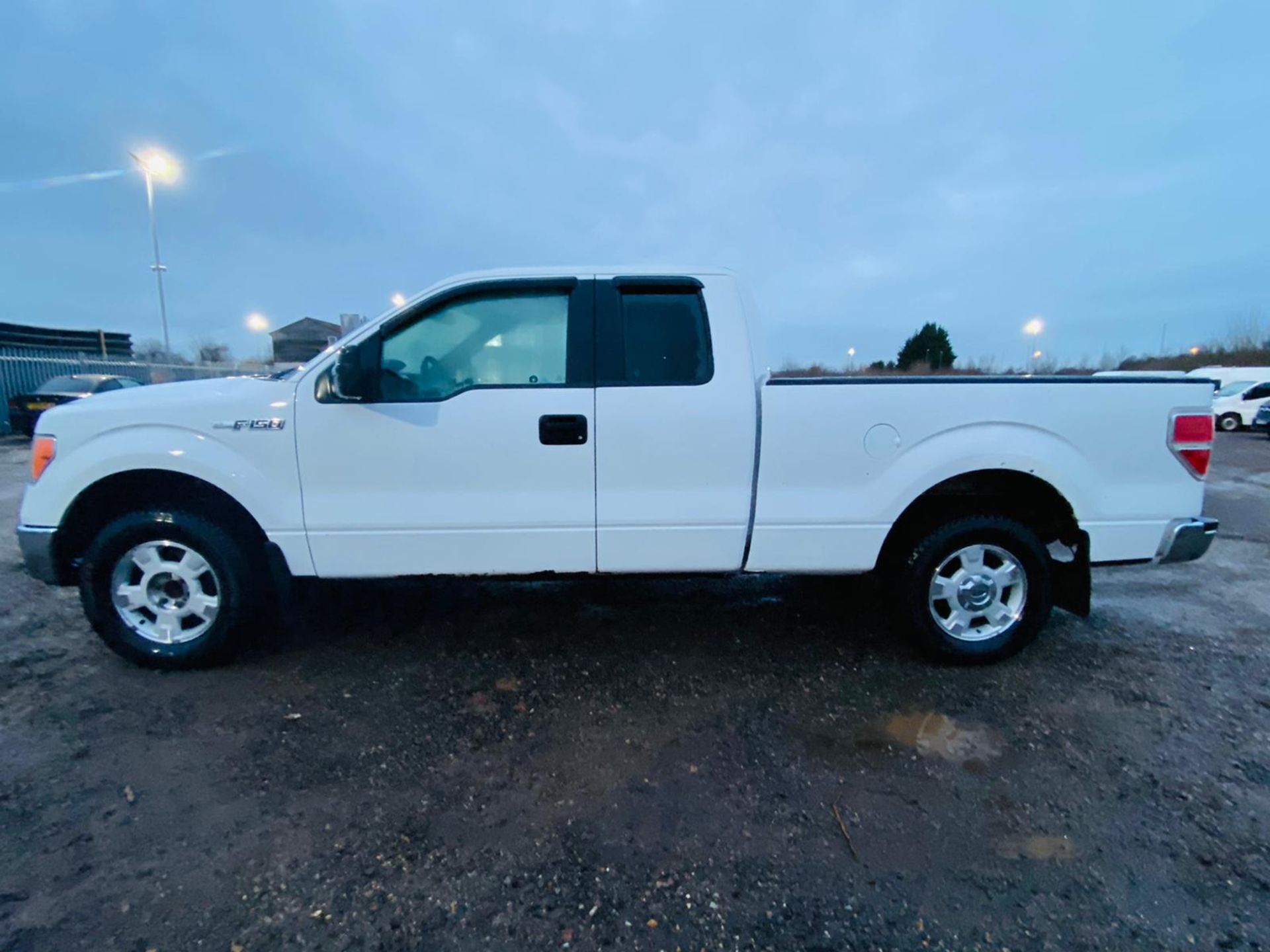 (Reserve Met)Ford F-150 XLT 3.7L V6 SuperCab - 2012 Year - 6 Seats - Air con - Fresh Import - - Image 7 of 34