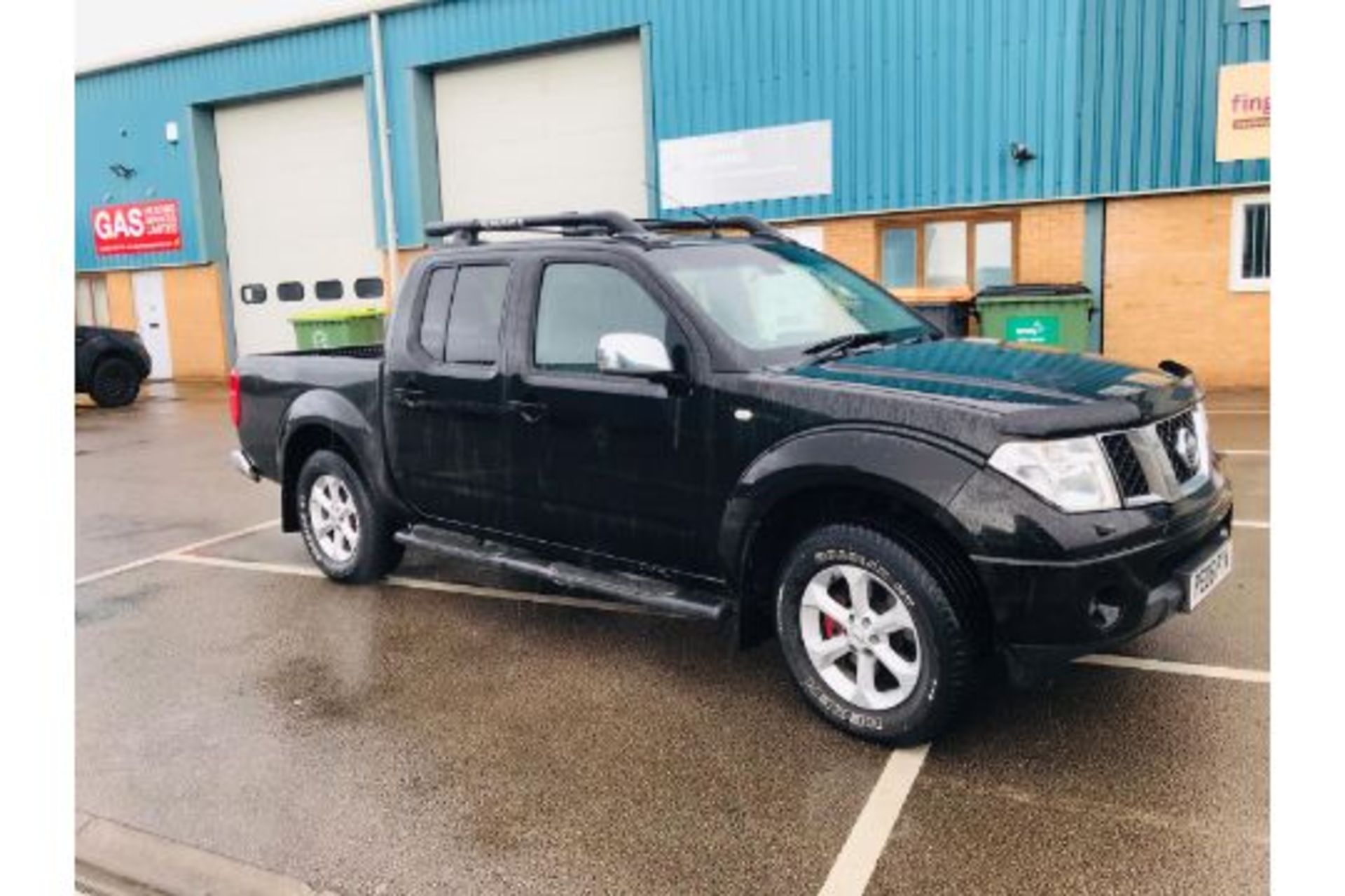 (RESERVE MET) Nissan Navara 2.5L Dci Auto Aventura 4x4 2006- 06 Reg- DC - Air Con -Sat Nav- NO VAT - Image 4 of 24