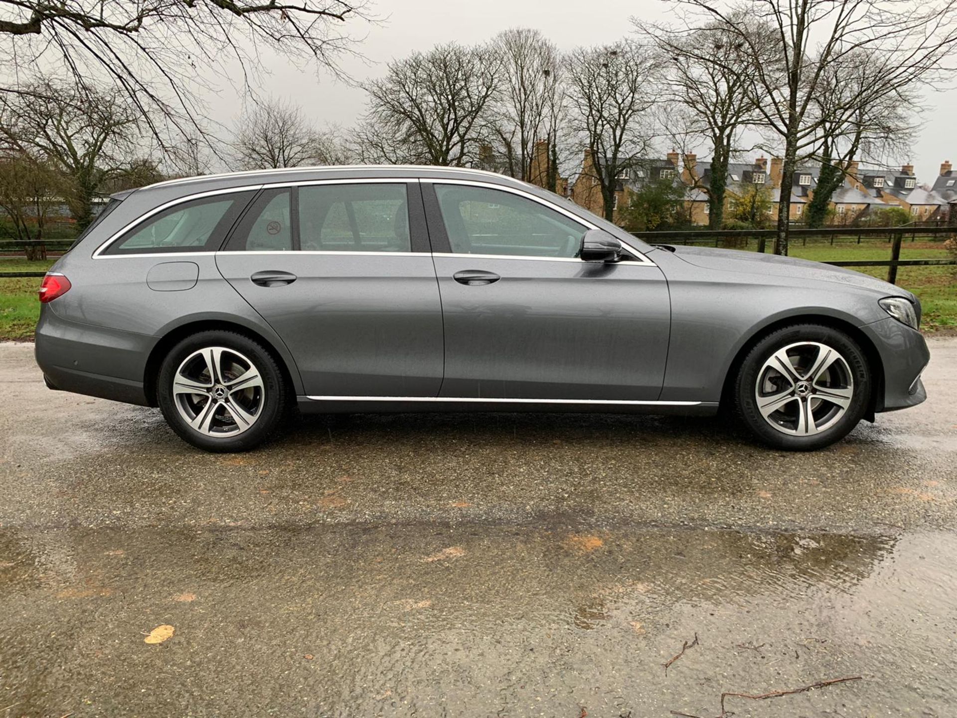 Mercedes E220d Special Equipment Estate 9G Tronic Auto - 2019 Model - COMMAND Nav - Image 10 of 34