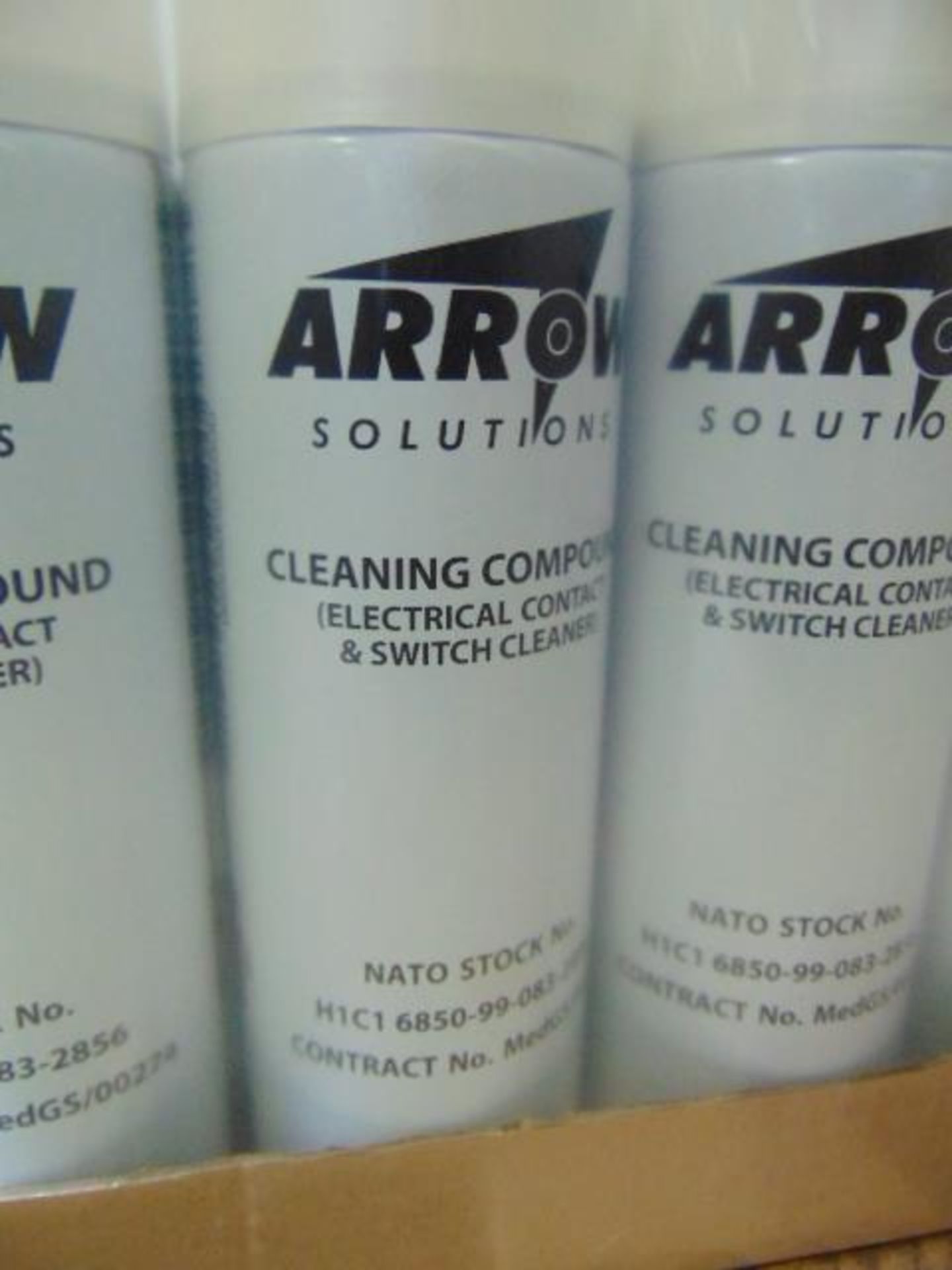 Qty 12 x Arrow Cleaning Compound Spray direct from reserve stores - Image 2 of 2