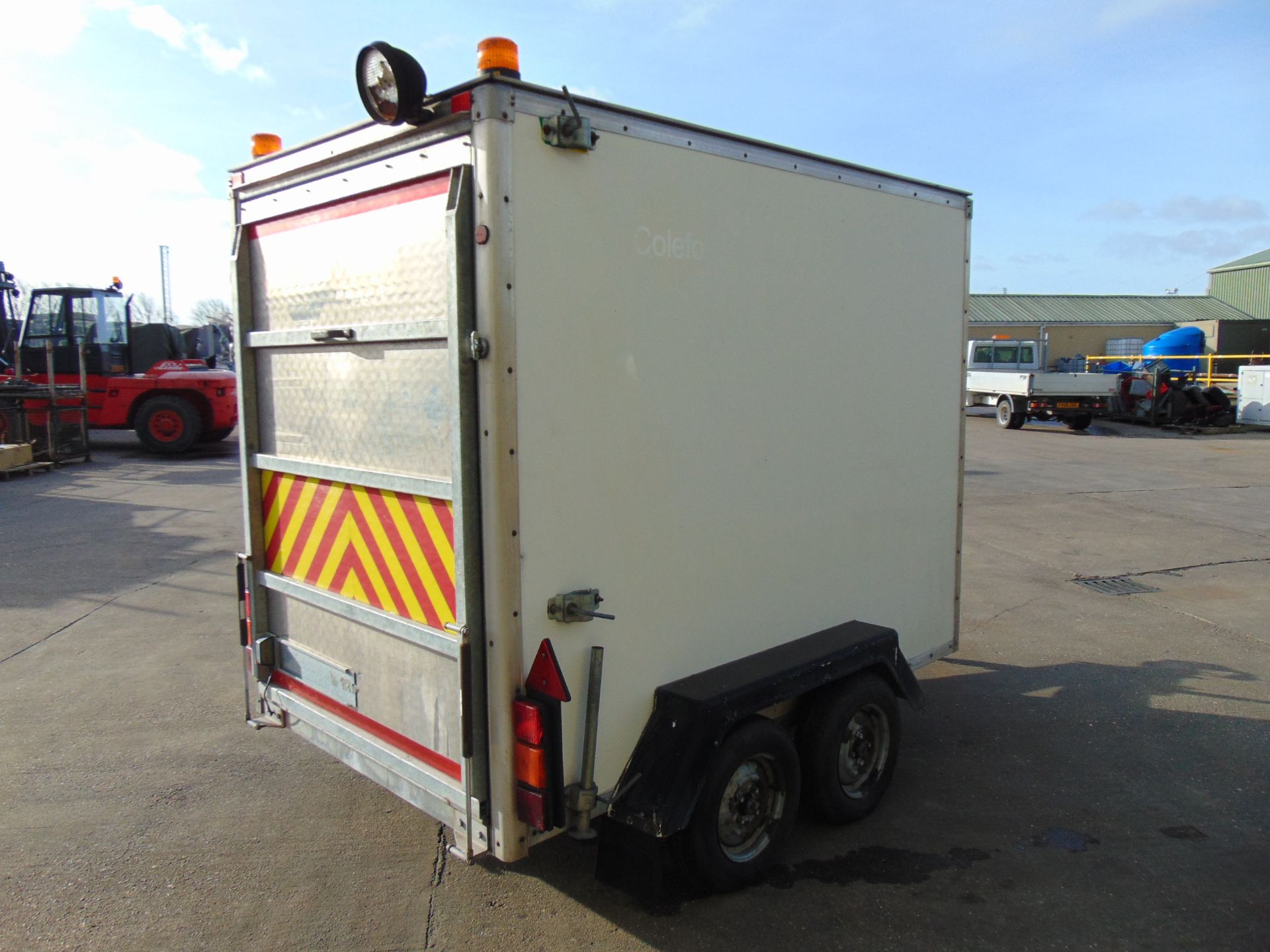 Twin Axle Indispension Box Trailer c/w Dropdown Tailgate / Loading Ramp - Image 8 of 19