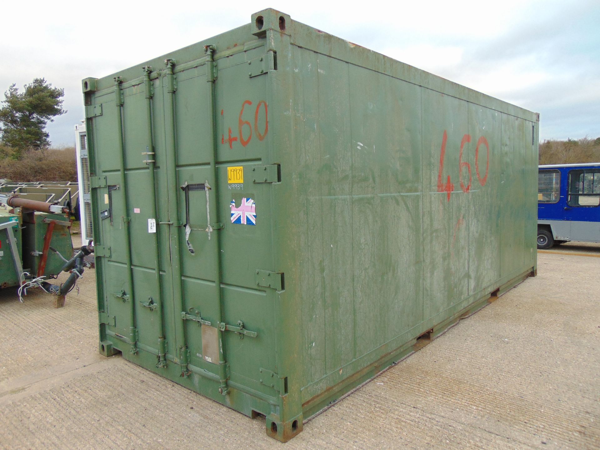 20' ISO Shipping Container C/W Stainless Steel Interior Lining, A/C, Roller Shutter Door etc - Image 14 of 18