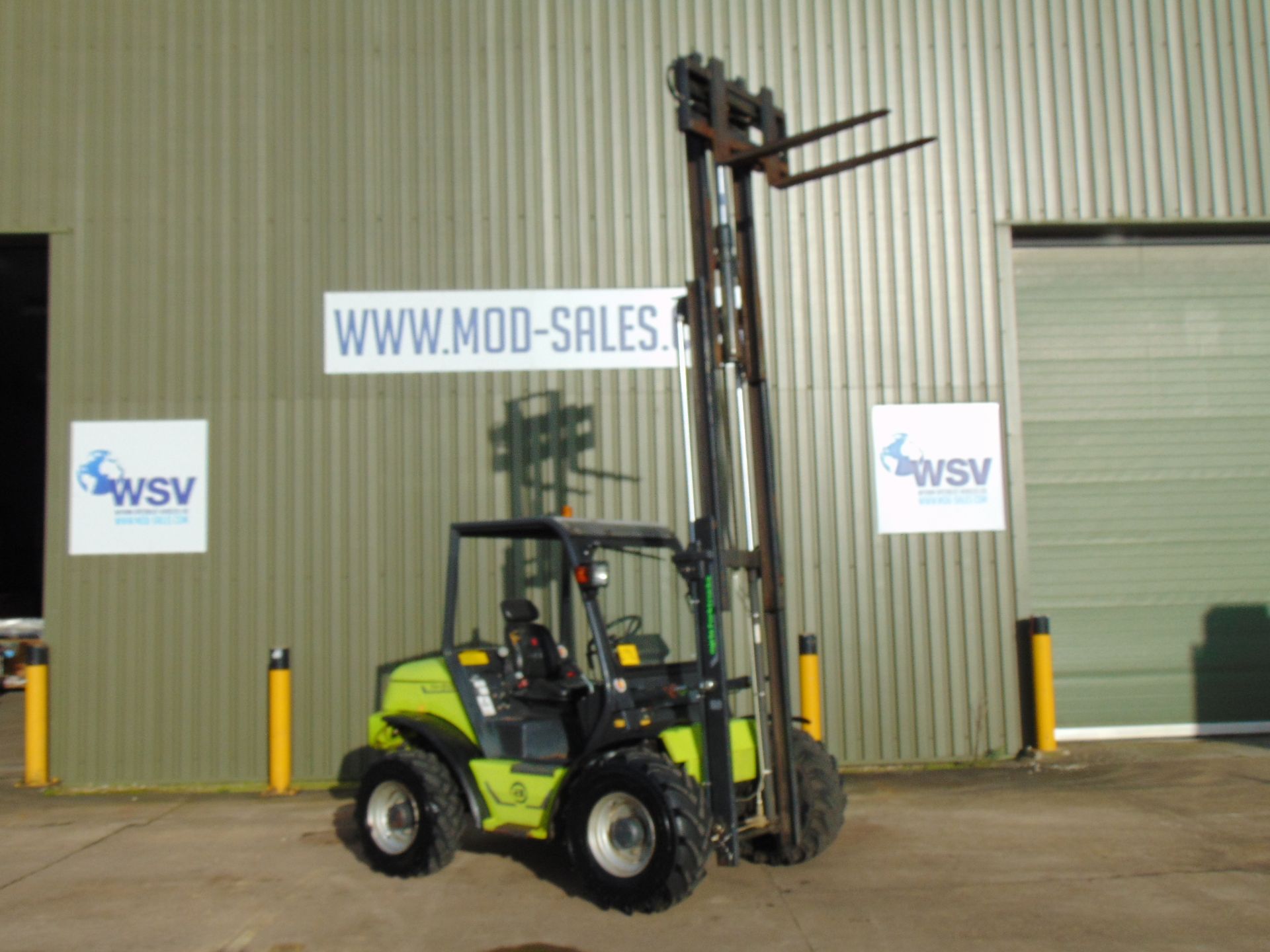 2011 Agrimac Agria TH210 4x4 Rough Terrain Diesel Forklift ONLY 1,918 HOURS!!! - Image 10 of 30