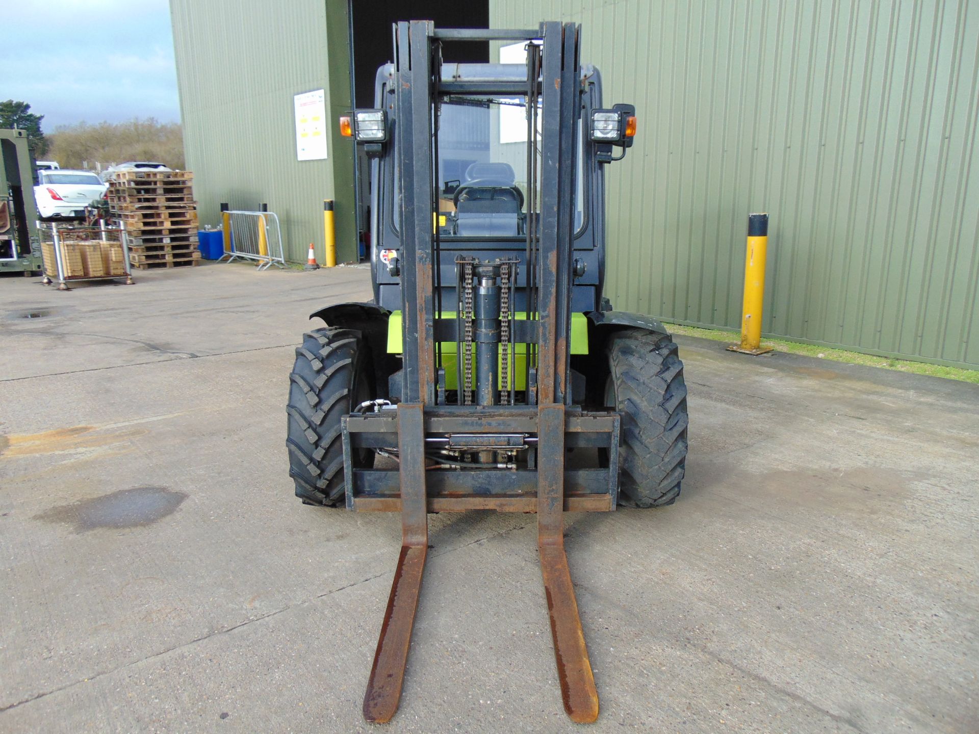 2011 Agrimac Agria TH210 4x4 Rough Terrain Diesel Forklift ONLY 1,918 HOURS!!! - Image 3 of 30