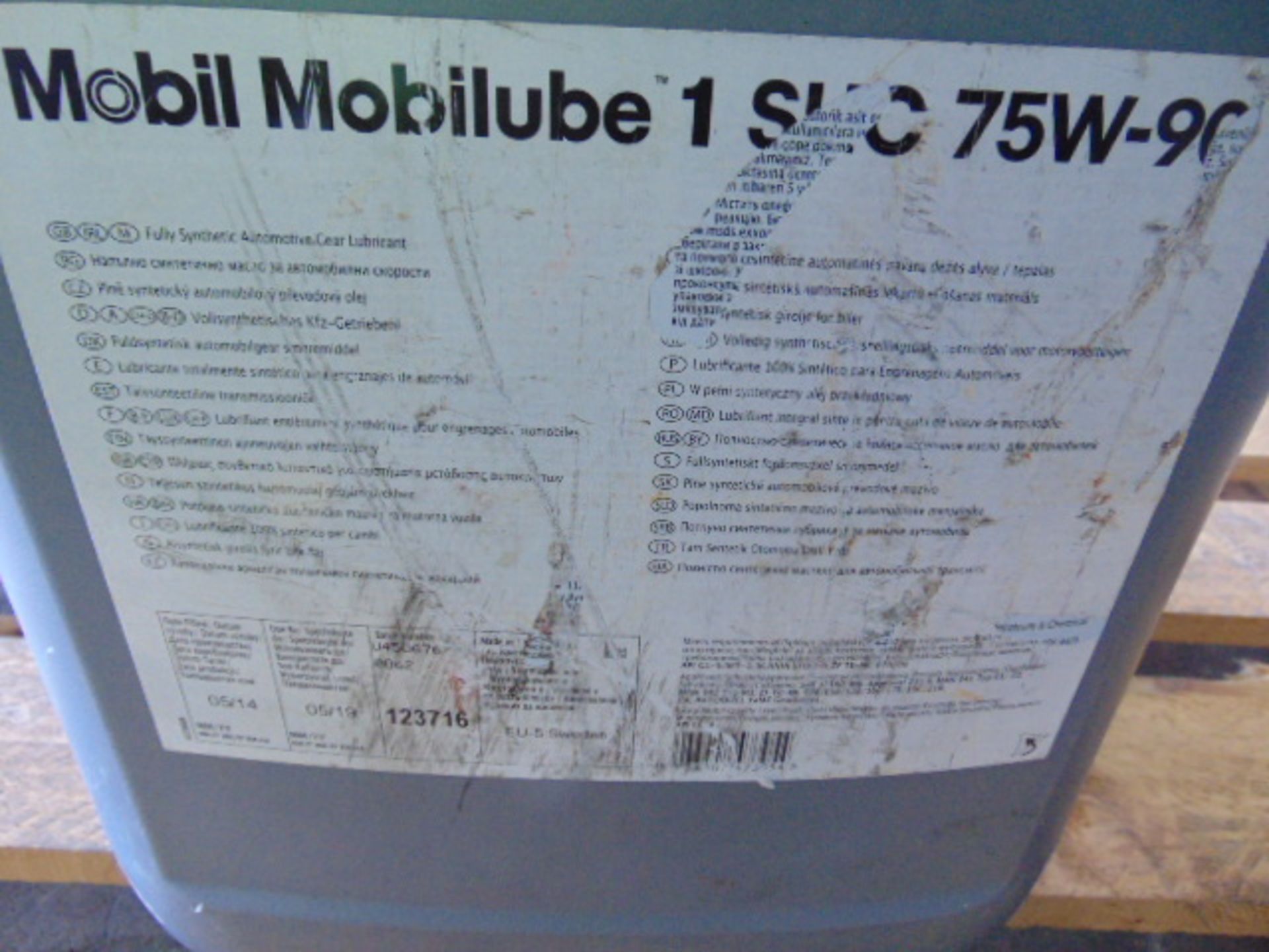 Qty 1 x 25 Ltr Mobil Mobilube SHC 75W90 Gear Oil direct from reserve stores - Image 2 of 2