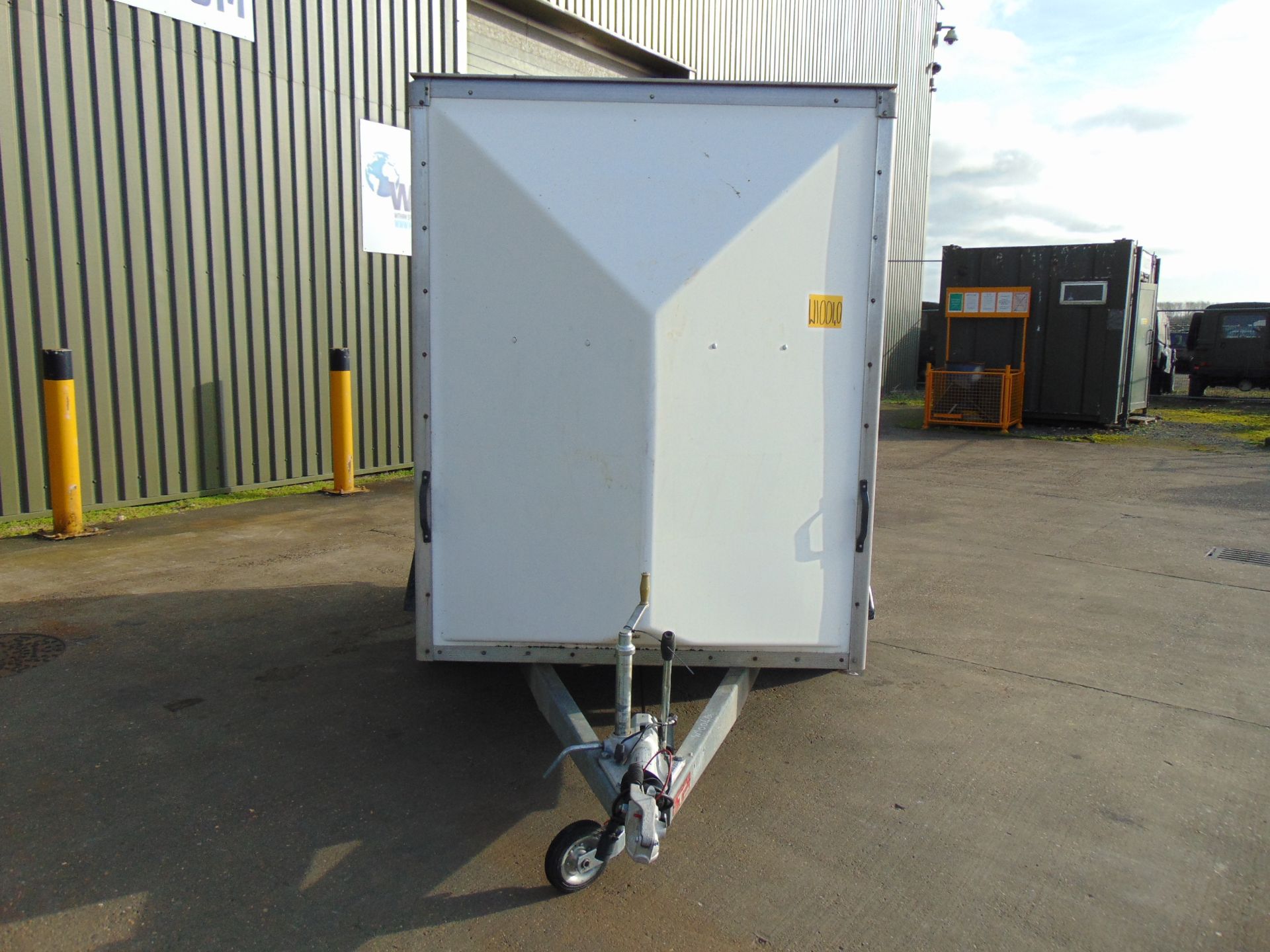 Twin Axle Indispension Box Trailer c/w Dropdown Tailgate / Loading Ramp - Image 2 of 19