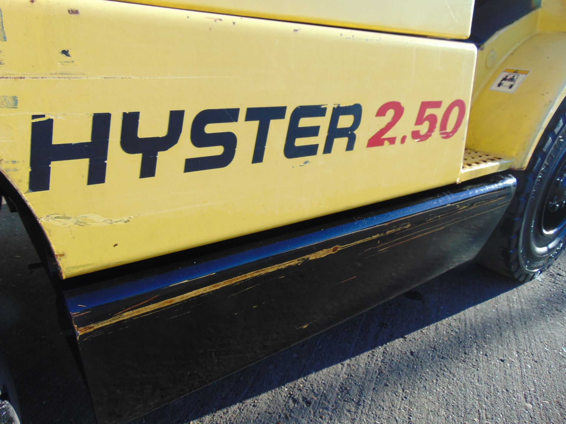 Hyster H2.50XM Counter Balance Diesel Forklift - Image 17 of 22