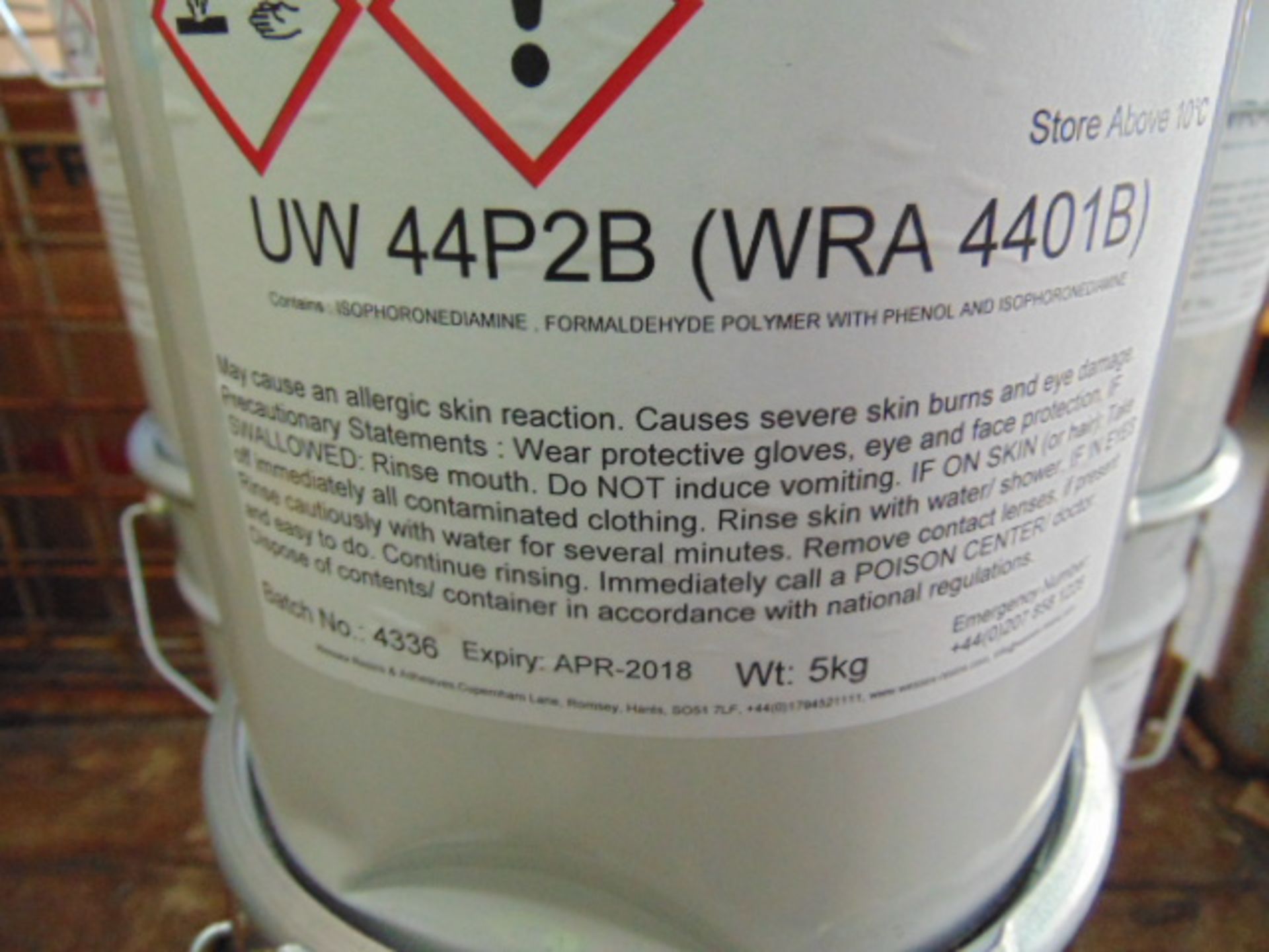 Qty 3 x UW44P2 (WRA4401) Epoxy Resin Based Coating Direct from Reserve Stores - Image 3 of 3