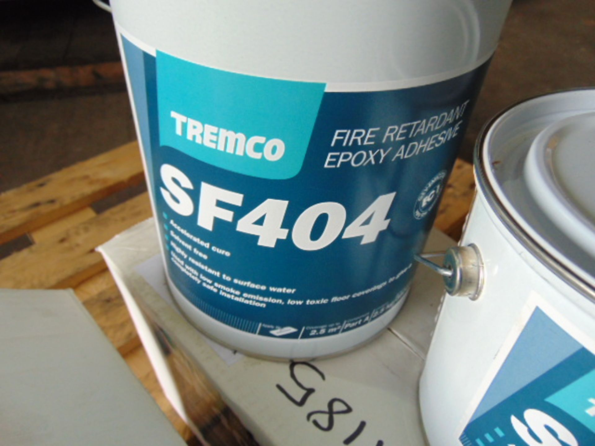 Qty 2 x Tremco SF404 Fire Retardant Epoxy Adhesive Direct from Reserve Stores - Image 2 of 3