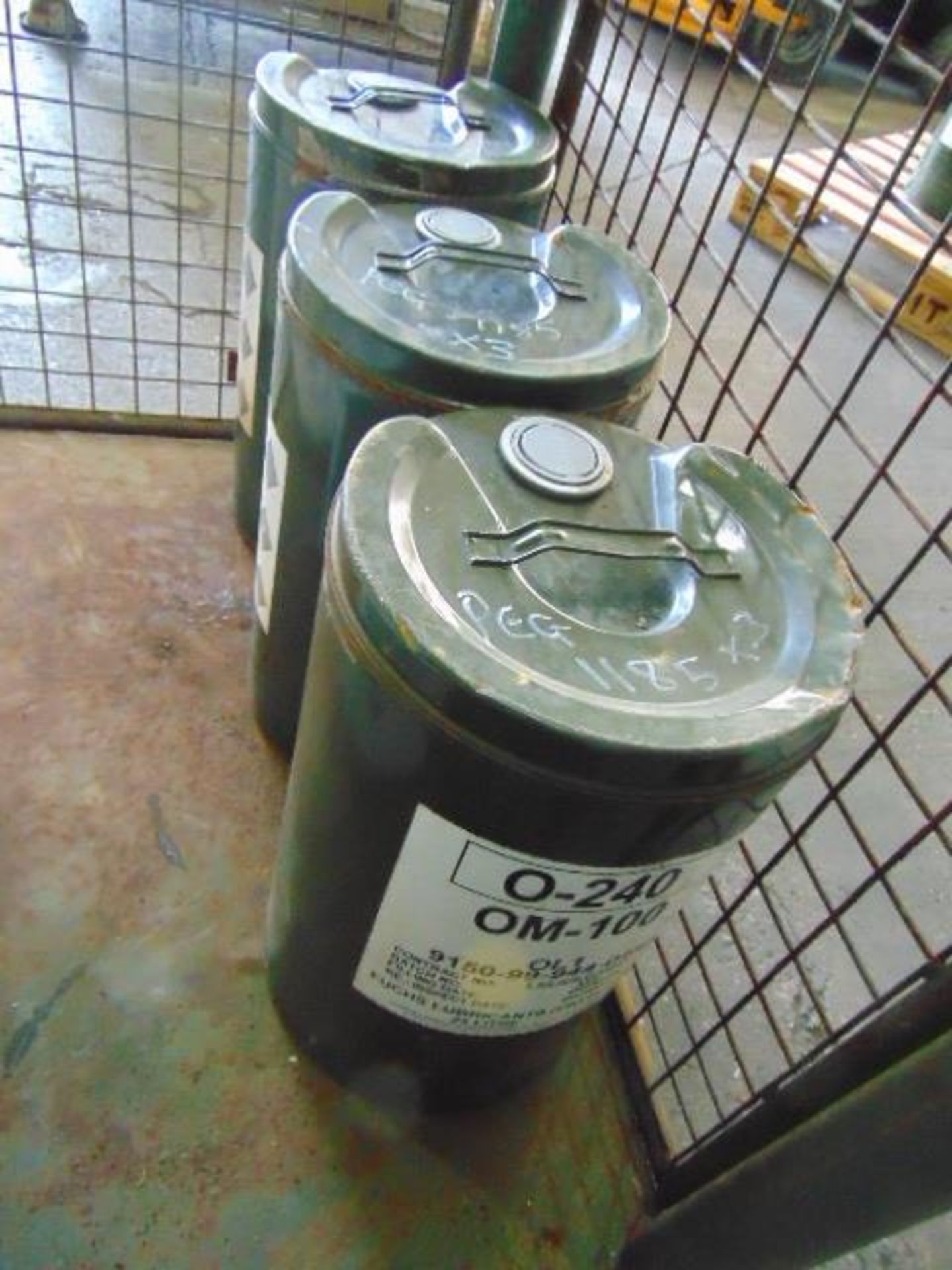 Qty 3 x 25 Ltr O-240/OM-100 Oil direct from reserve stores