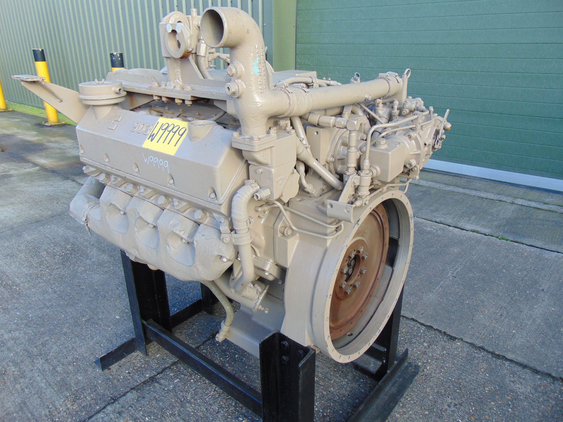 A1 Reconditioned Cummins 903 Turbo Diesel Engine - Image 4 of 18