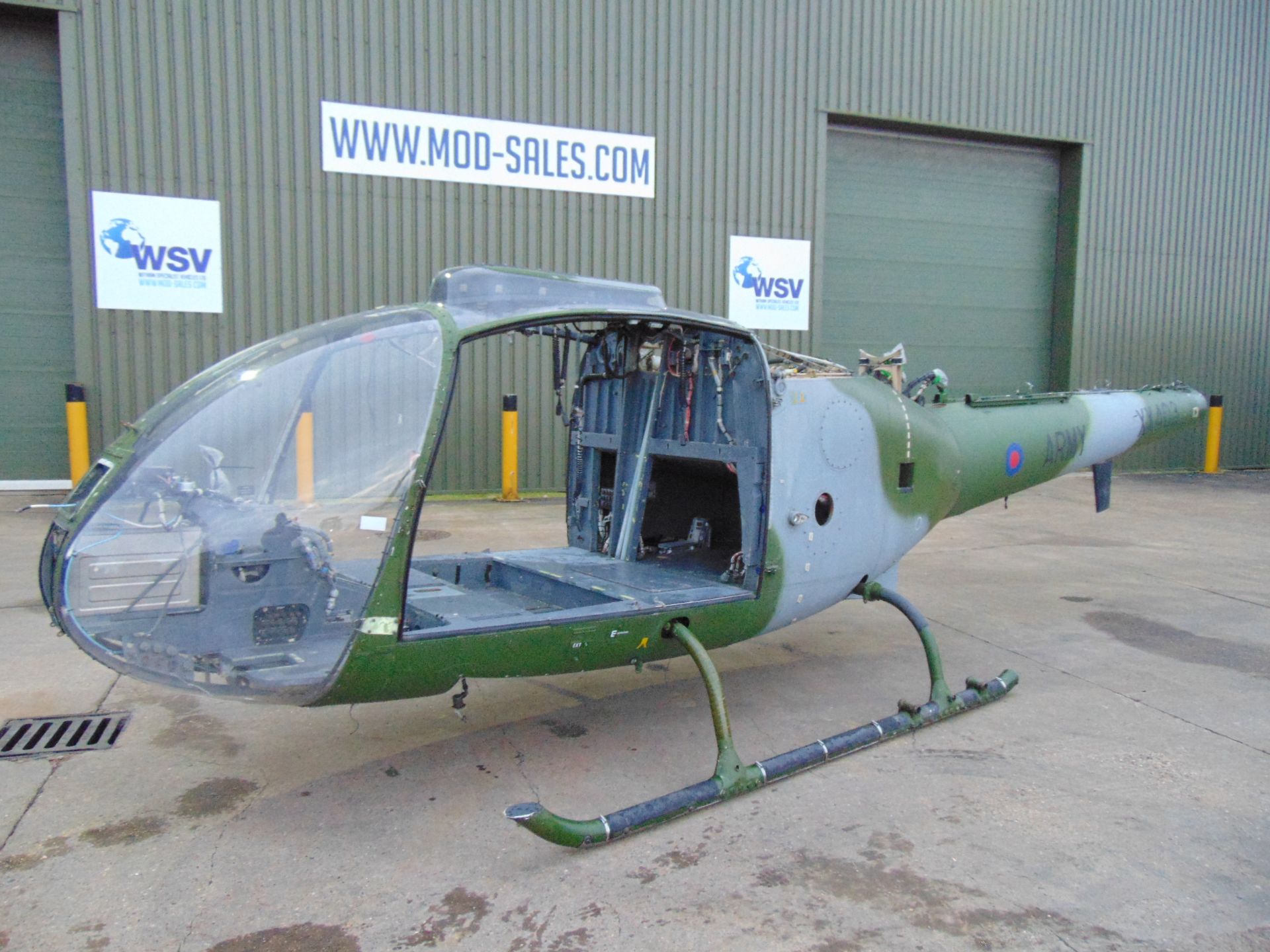 Gazelle AH 1 Turbine Helicopter Airframe (TAIL NUMBER XX403)
