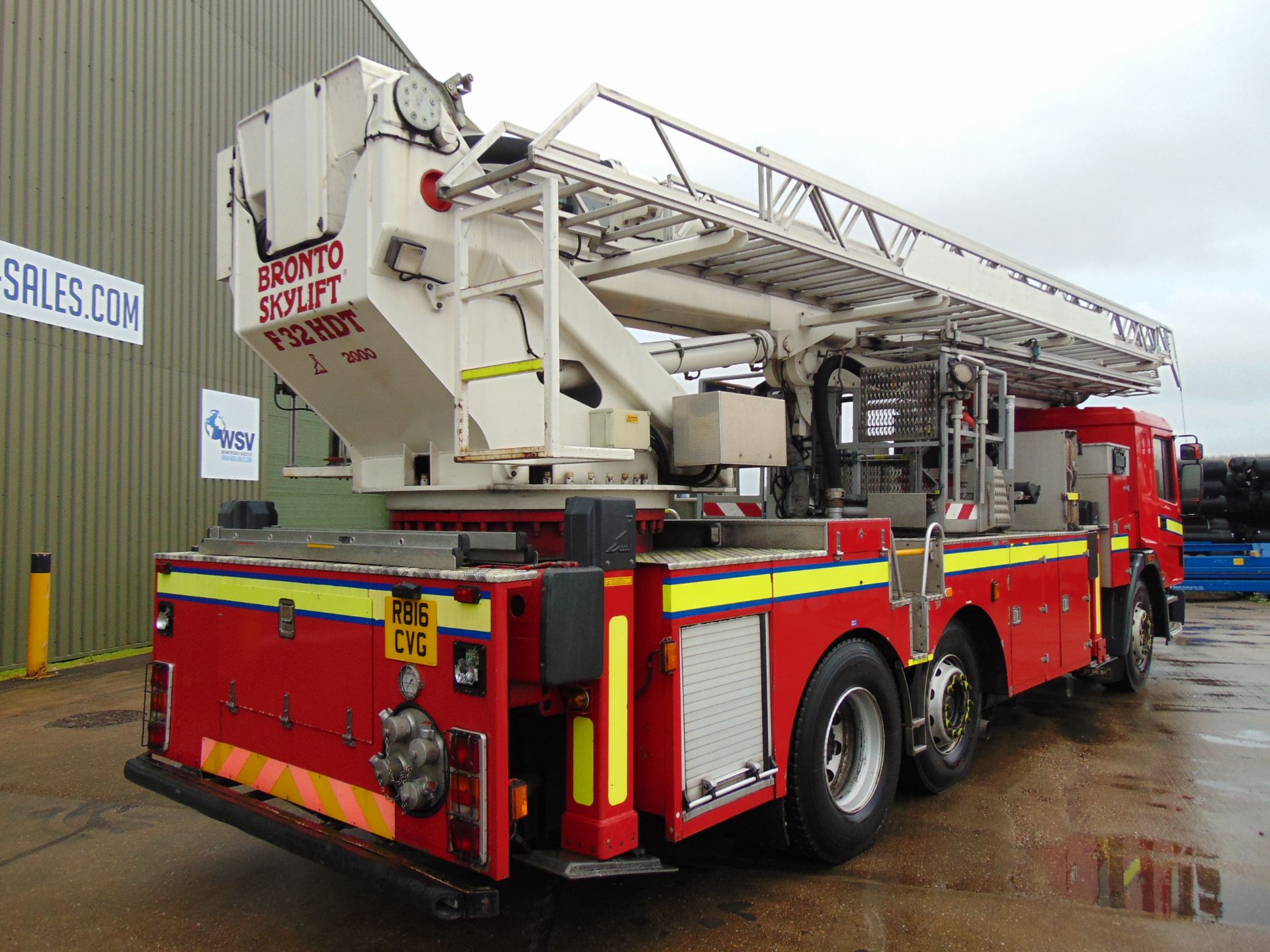 ERF Angloco EC8 Fire Appliance Aerial Ladder Platform ALP with Bronto Skylift F 32 HDT - Image 9 of 40