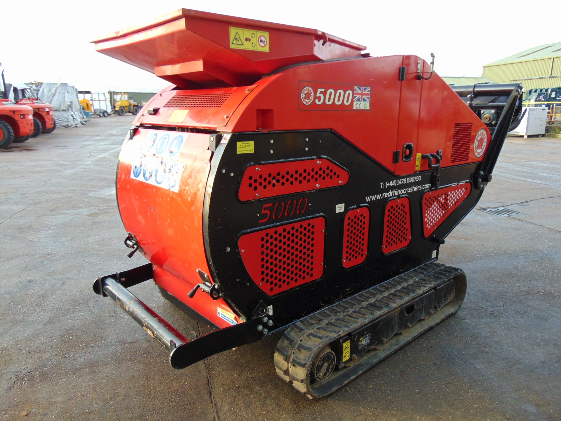 2018 Red Rhino 5000 Tracked Mini Crusher ONLY 390 HOURS!!! - Image 25 of 39