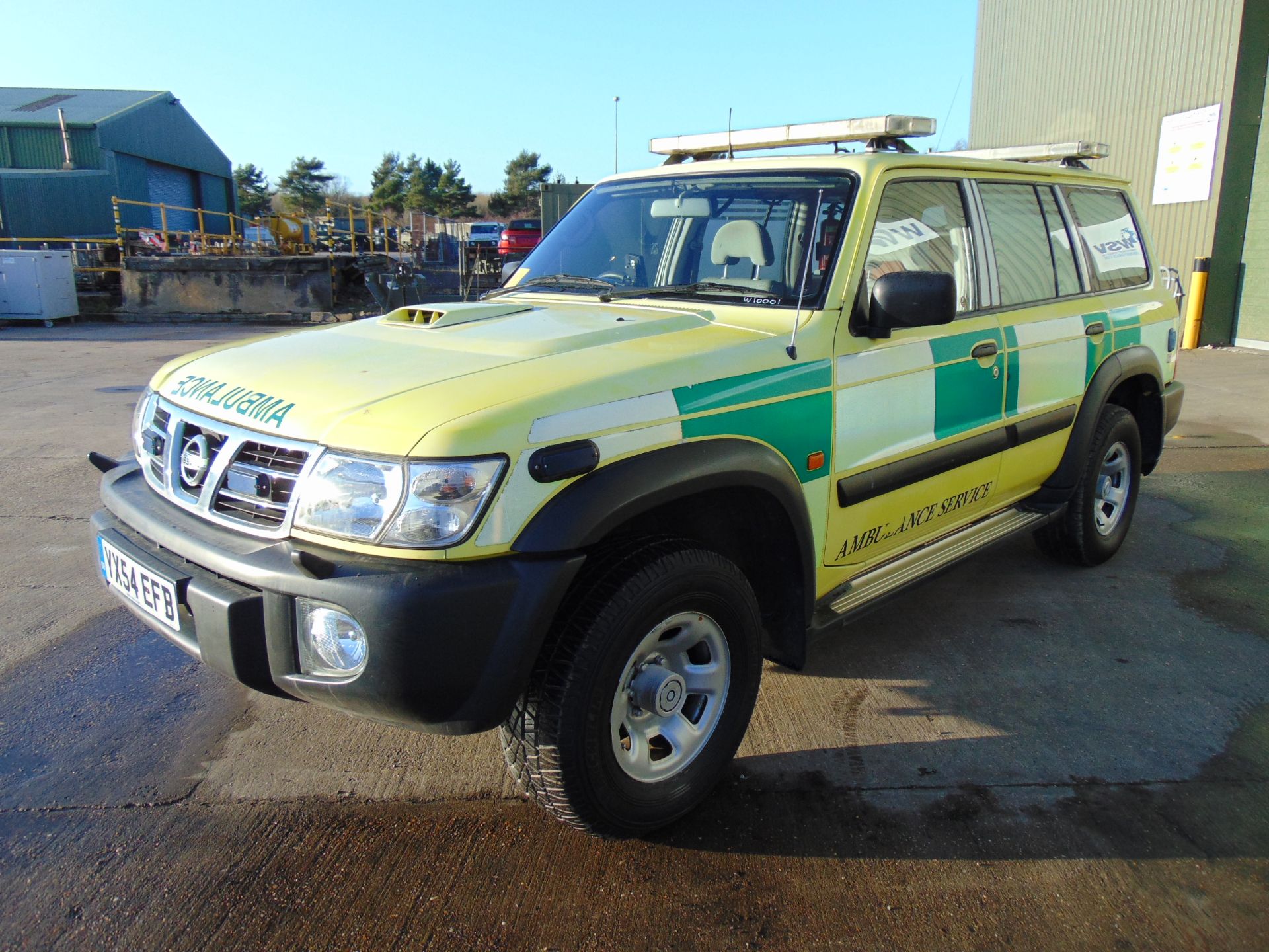 2004 Nissan Patrol GR 4x4 Ambulance / Mobile Workshop ONLY 74,974 Miles - Bild 3 aus 28