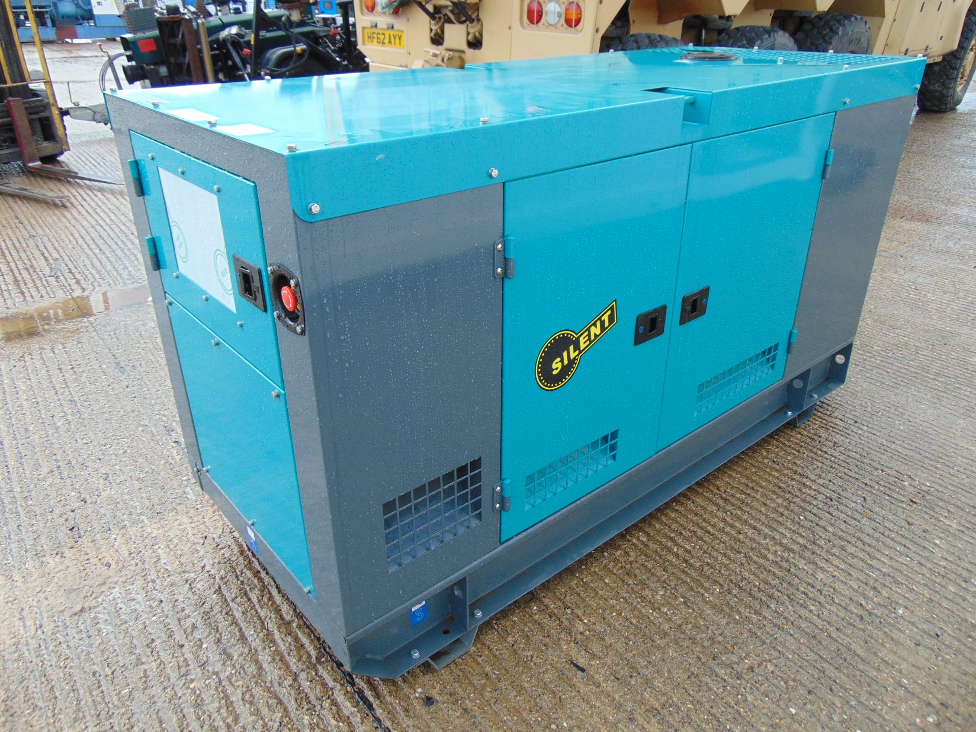 UNISSUED WITH TEST HOURS ONLY 70 KVA 3 Phase Silent Diesel Generator Set - Image 4 of 19