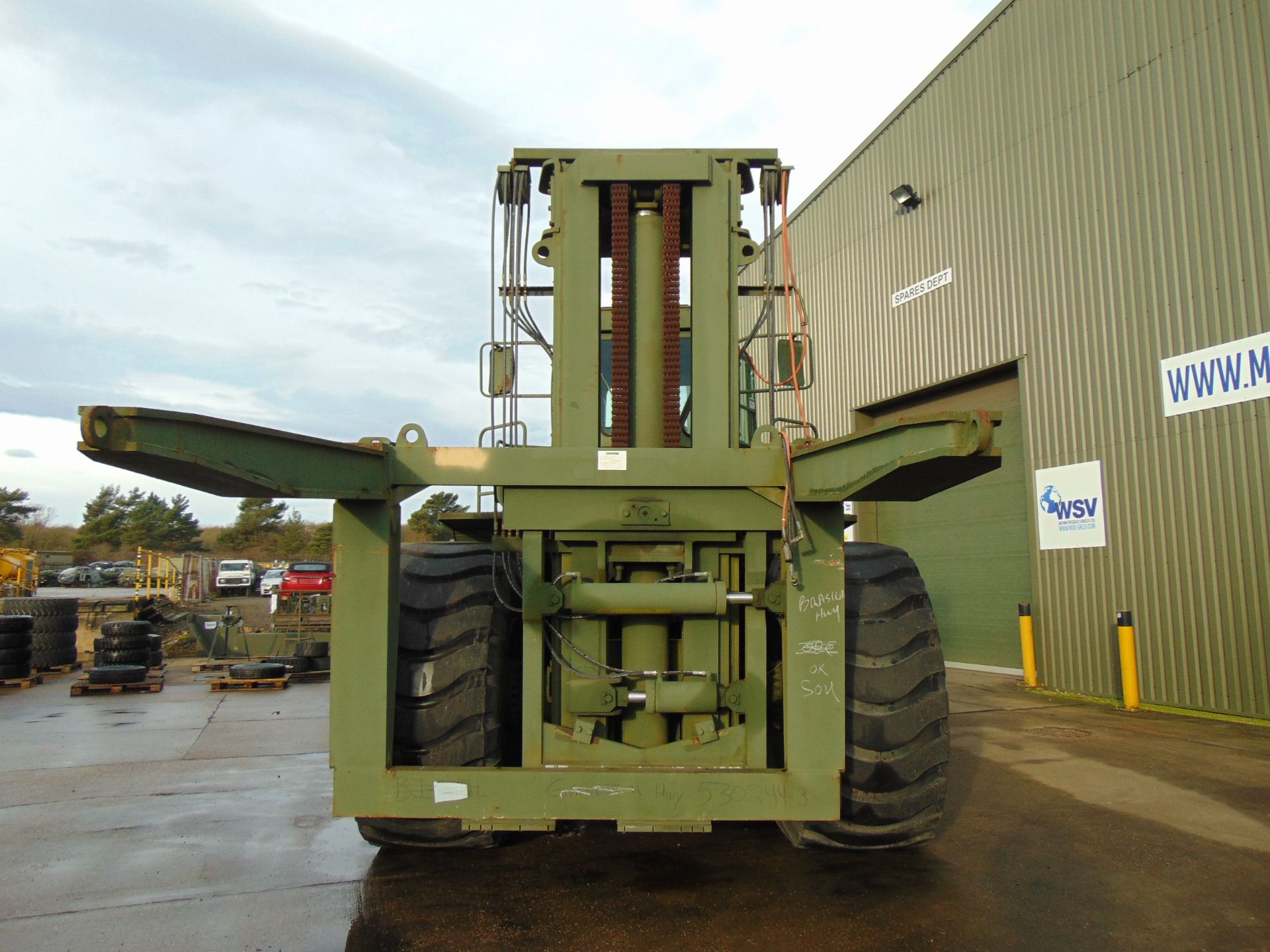 1983 Caterpillar 988B/DV43 50,000lb Rough Terrain Container Handler Forklift ONLY 714 HOURS! - Image 11 of 32