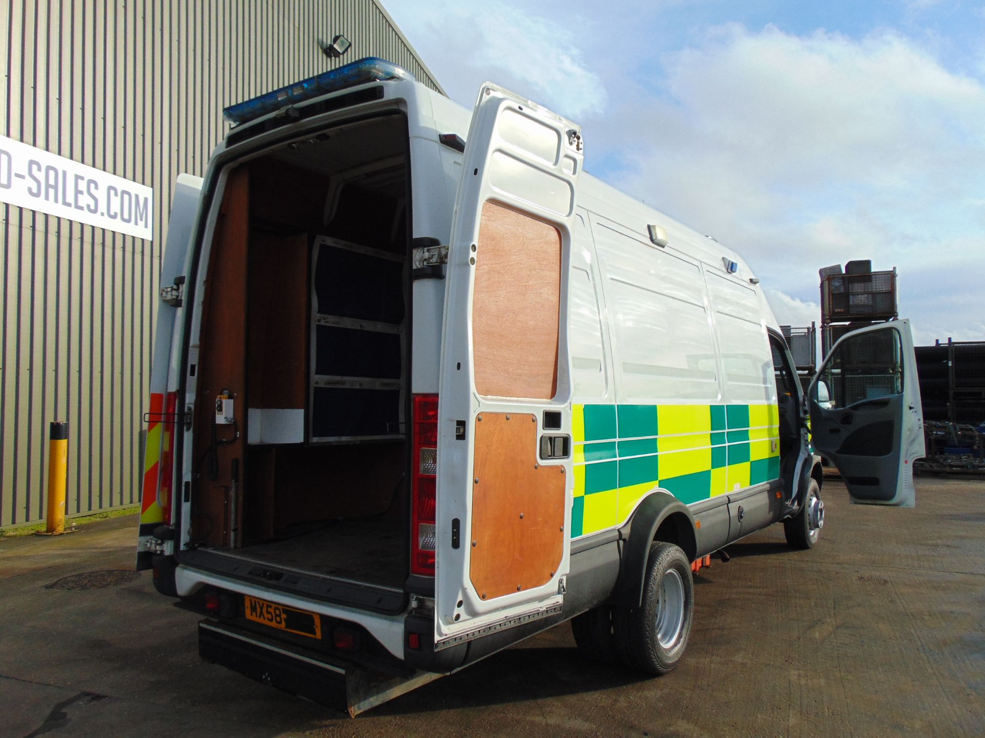 2008 Iveco Daily 65C18V 3.0 HPT Long Wheel Base High roof panel van - Image 10 of 28