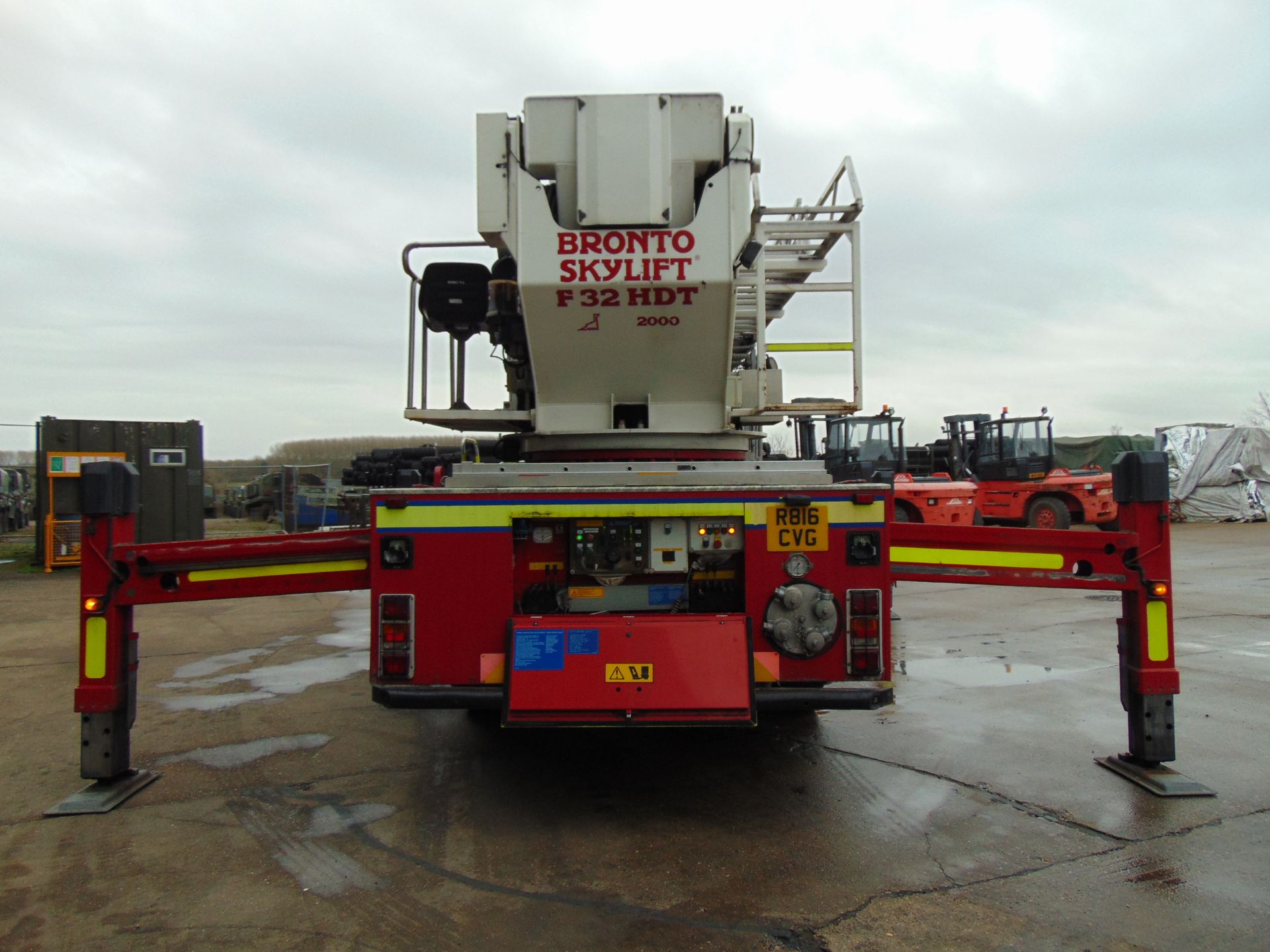 ERF Angloco EC8 Fire Appliance Aerial Ladder Platform ALP with Bronto Skylift F 32 HDT - Image 10 of 40