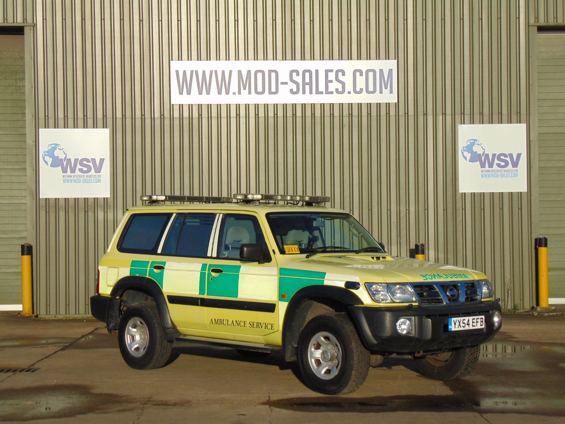 2004 Nissan Patrol GR 4x4 Ambulance / Mobile Workshop ONLY 74,974 Miles