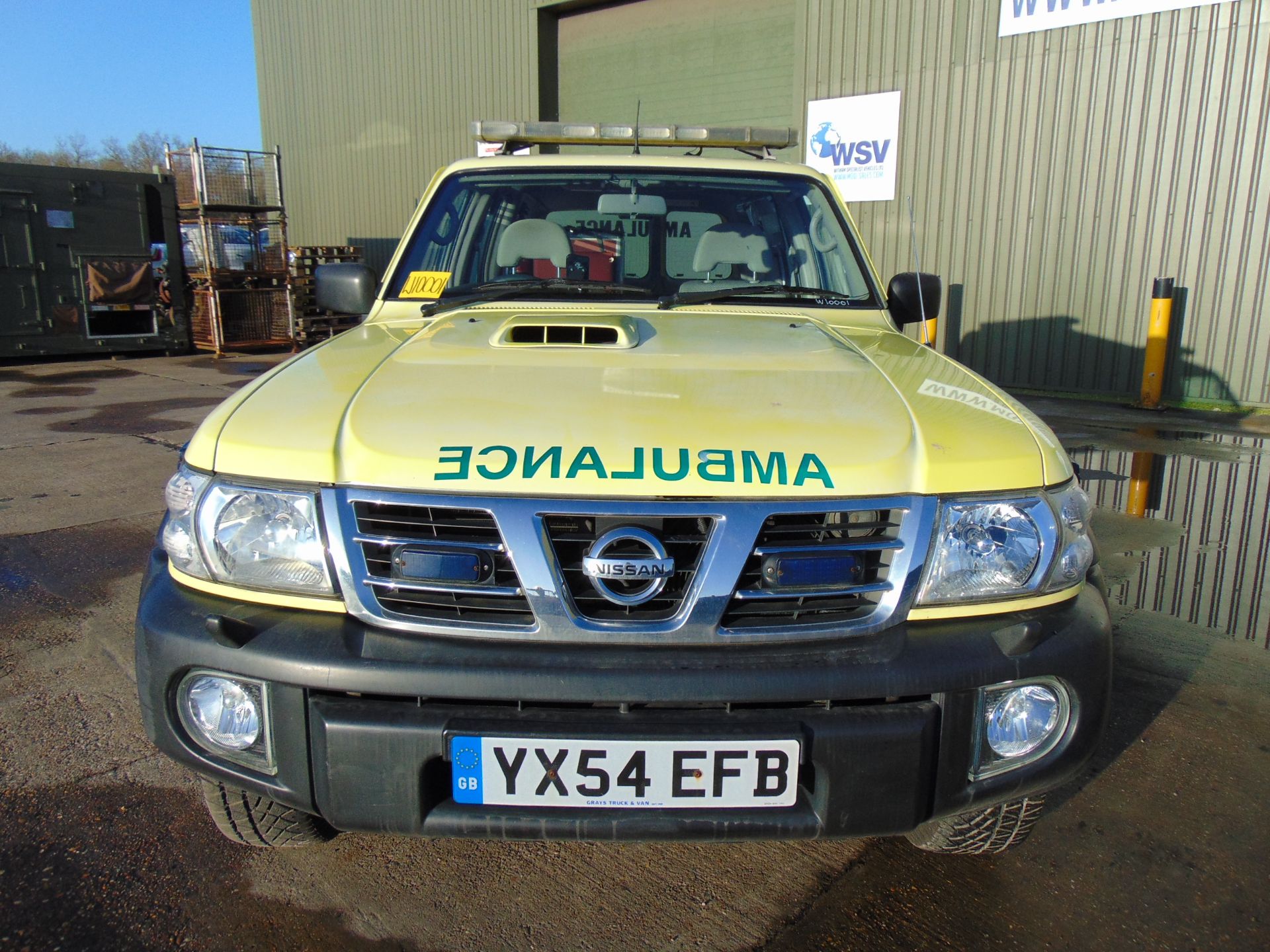 2004 Nissan Patrol GR 4x4 Ambulance / Mobile Workshop ONLY 74,974 Miles - Bild 2 aus 28