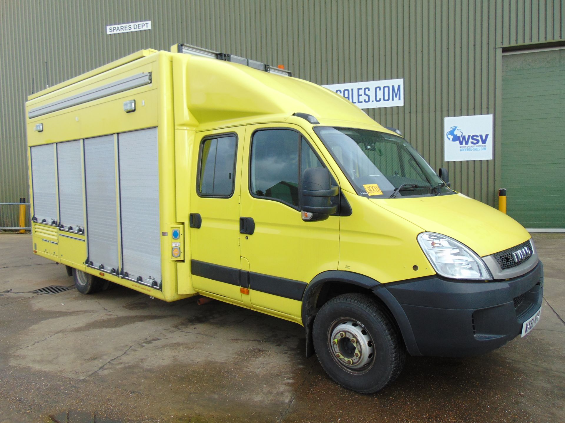 2011 Iveco Daily 70C17A Double Cab Incident Response Unit complete with 750 Kg Tail Lift & Generator - Image 24 of 42