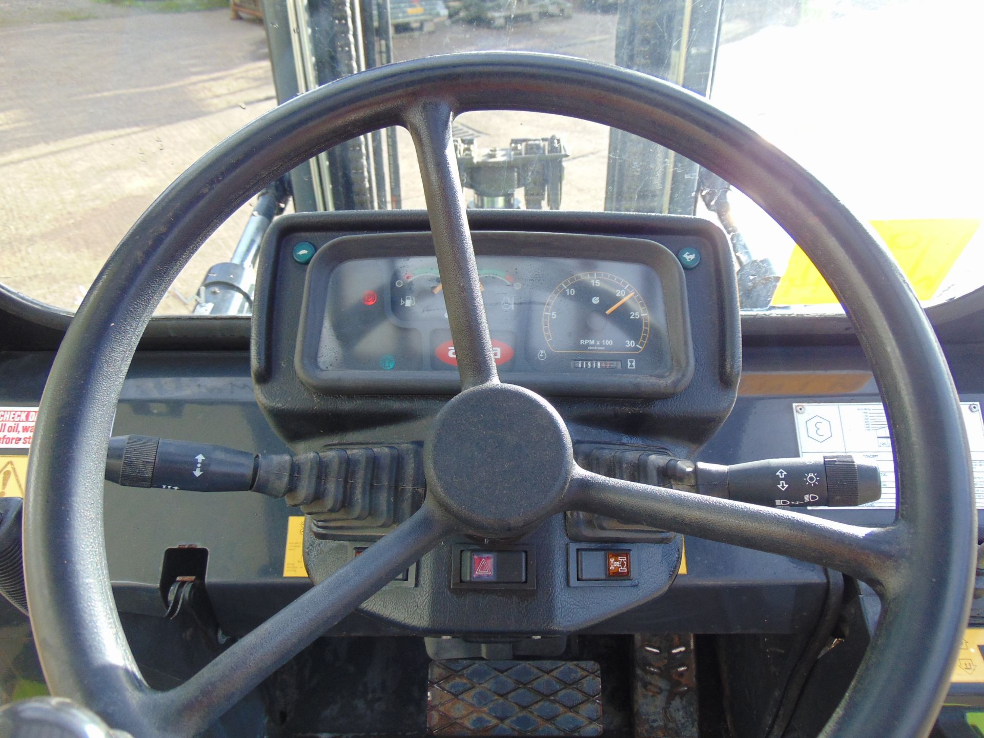 2011 Agrimac Agria TH210 Rough Terrain Diesel Forklift ONLY 1,918 HOURS! - Image 18 of 29