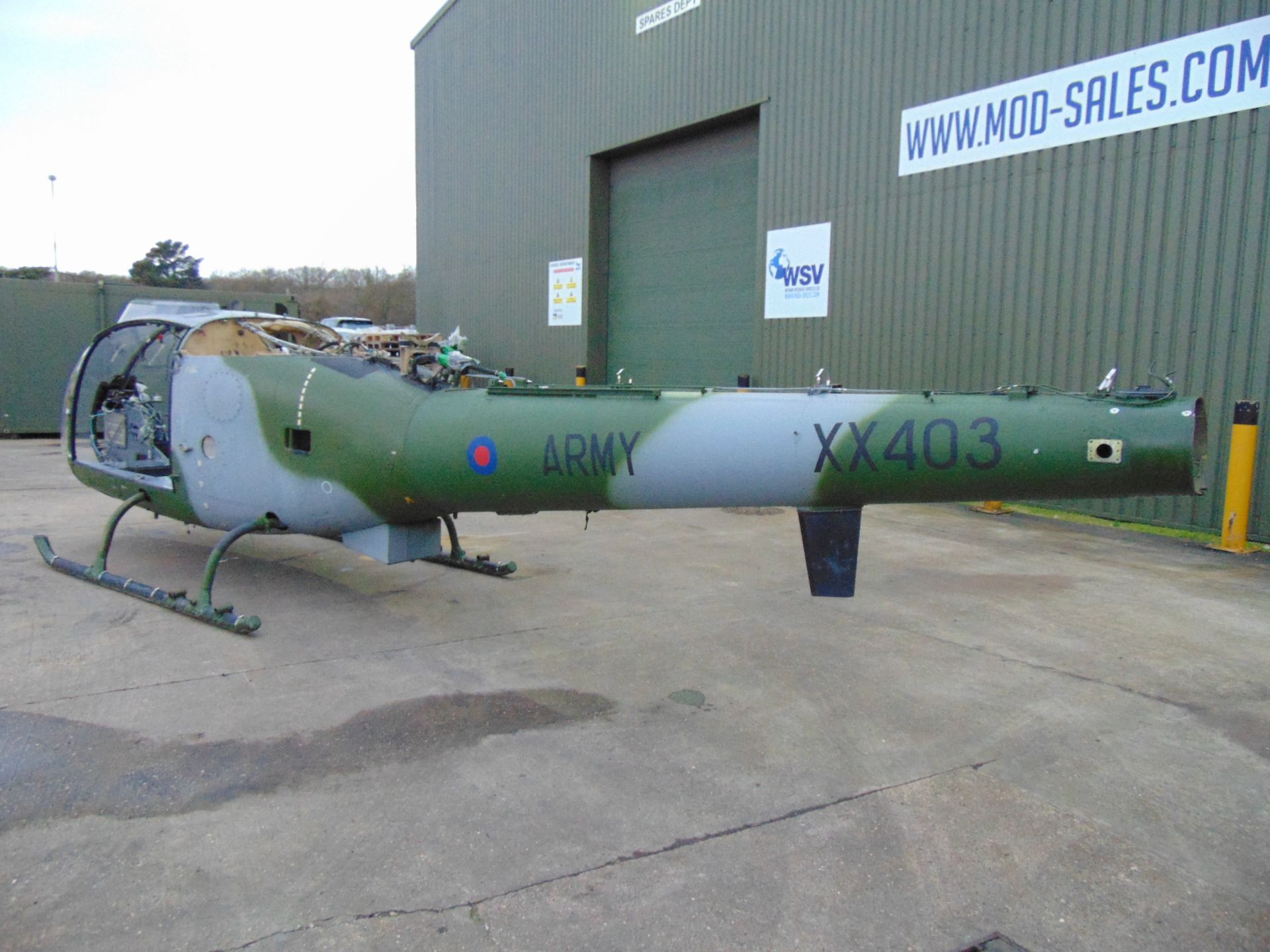 Gazelle AH 1 Turbine Helicopter Airframe (TAIL NUMBER XX403) - Image 8 of 28