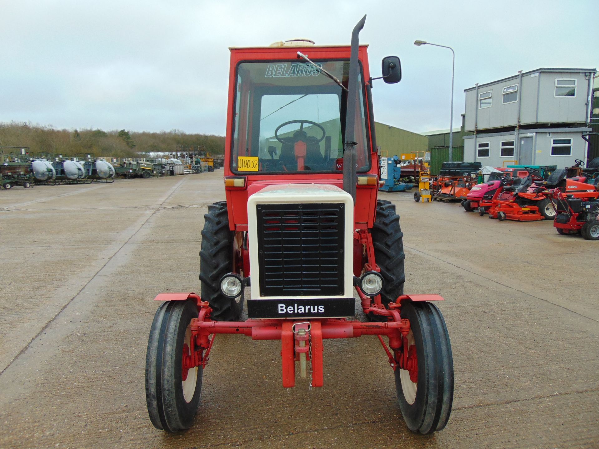 Very Rare USSR Belarus 250 2WD Tractor Very Low Hours! - Image 2 of 26